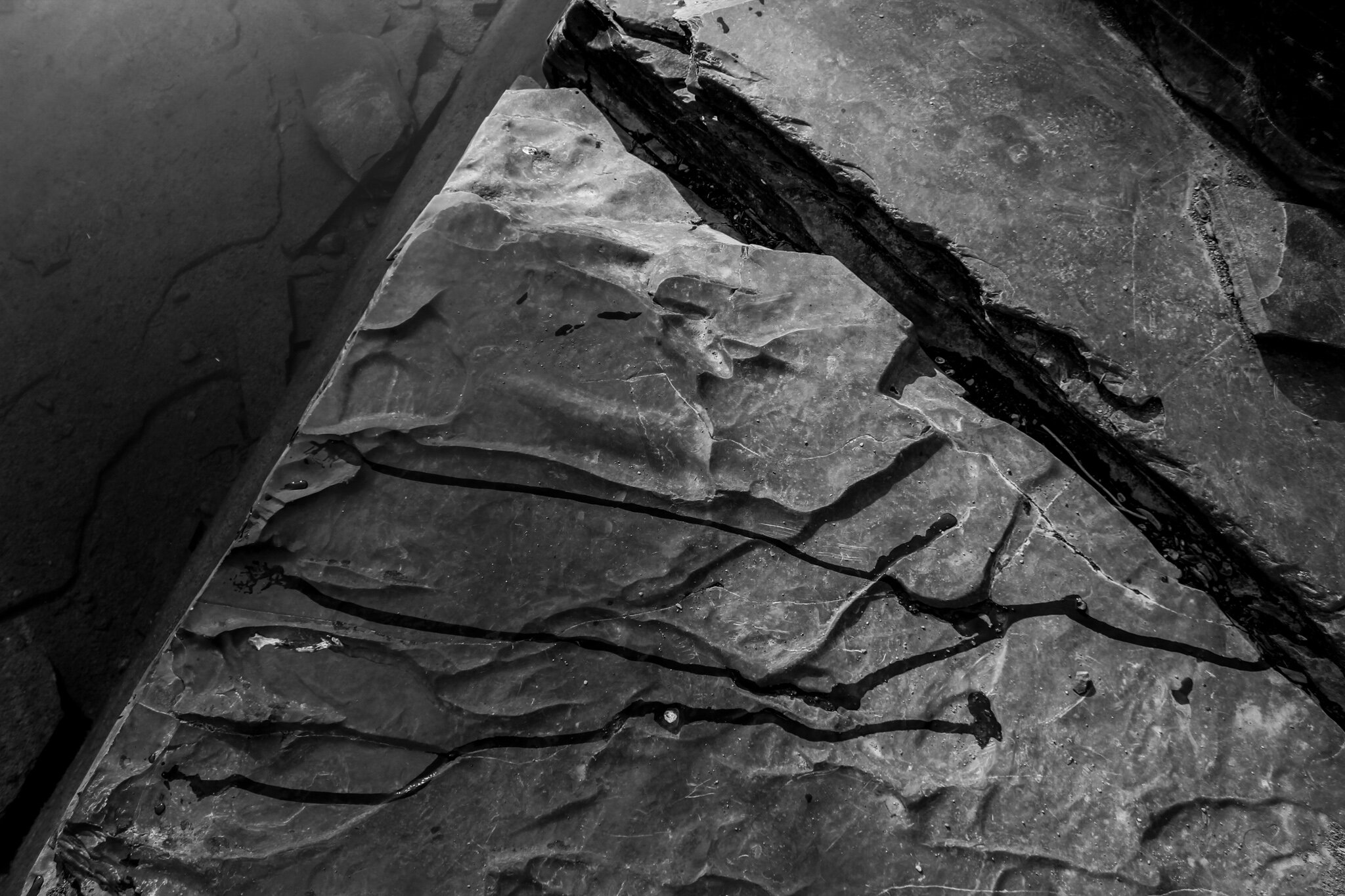 “Series: Land Art” - (Digital Photography)
This series was an experiment in grief. In an attempt to make land art, I found that I discovered joy—one that possessed a deeper sense of grief for the limited time I have in places like this. In this proce