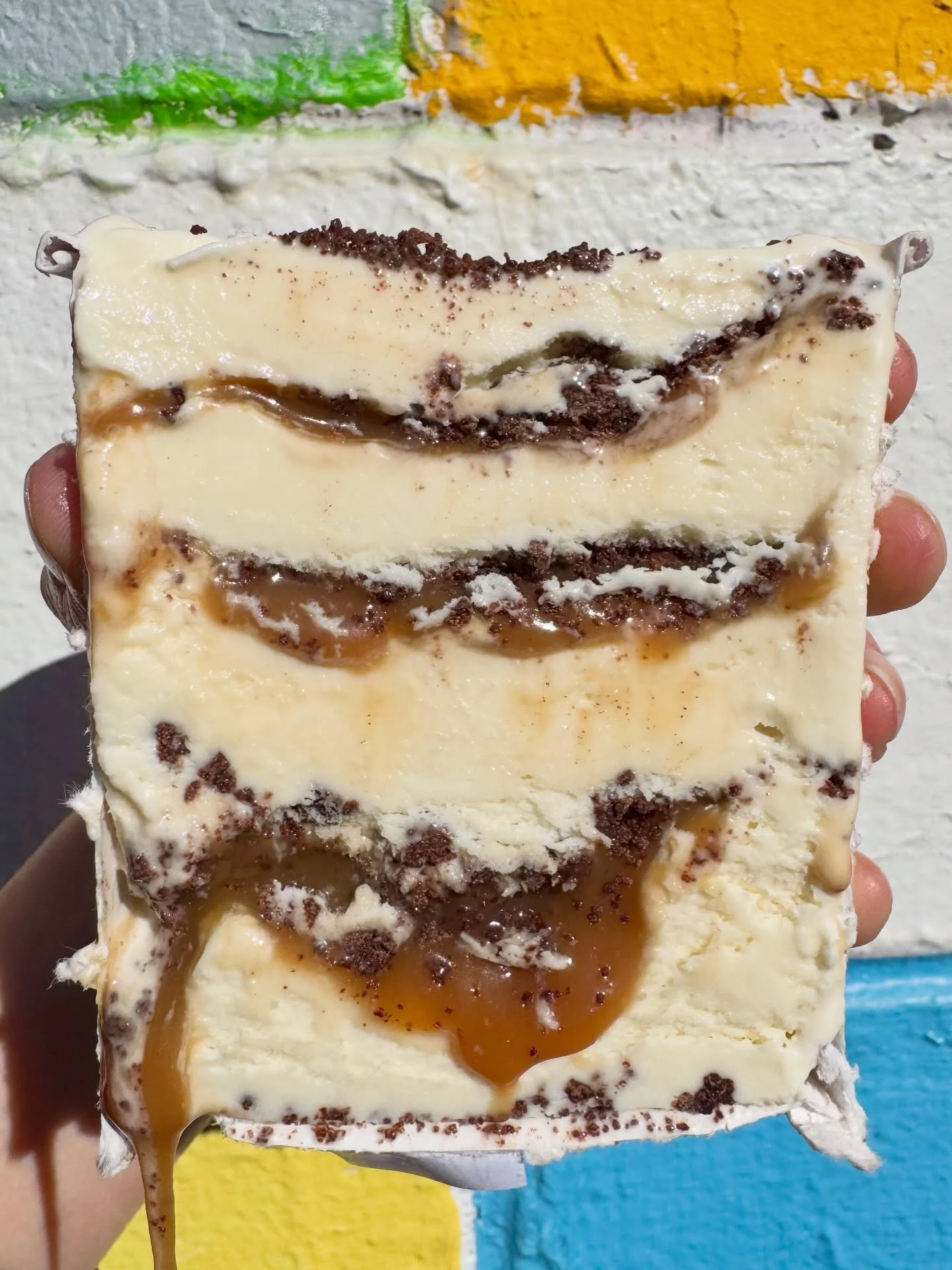 🍦FRIDAY FLAVOR DROP🍦 Philly&rsquo;s got two teams in the playoffs . . . so we responded accordingly. PLAYOFF PARTY is back in our shops today in both pints and scoops!

Creamy vanilla ice cream layered with salty sweet caramel and chocolate crunch.