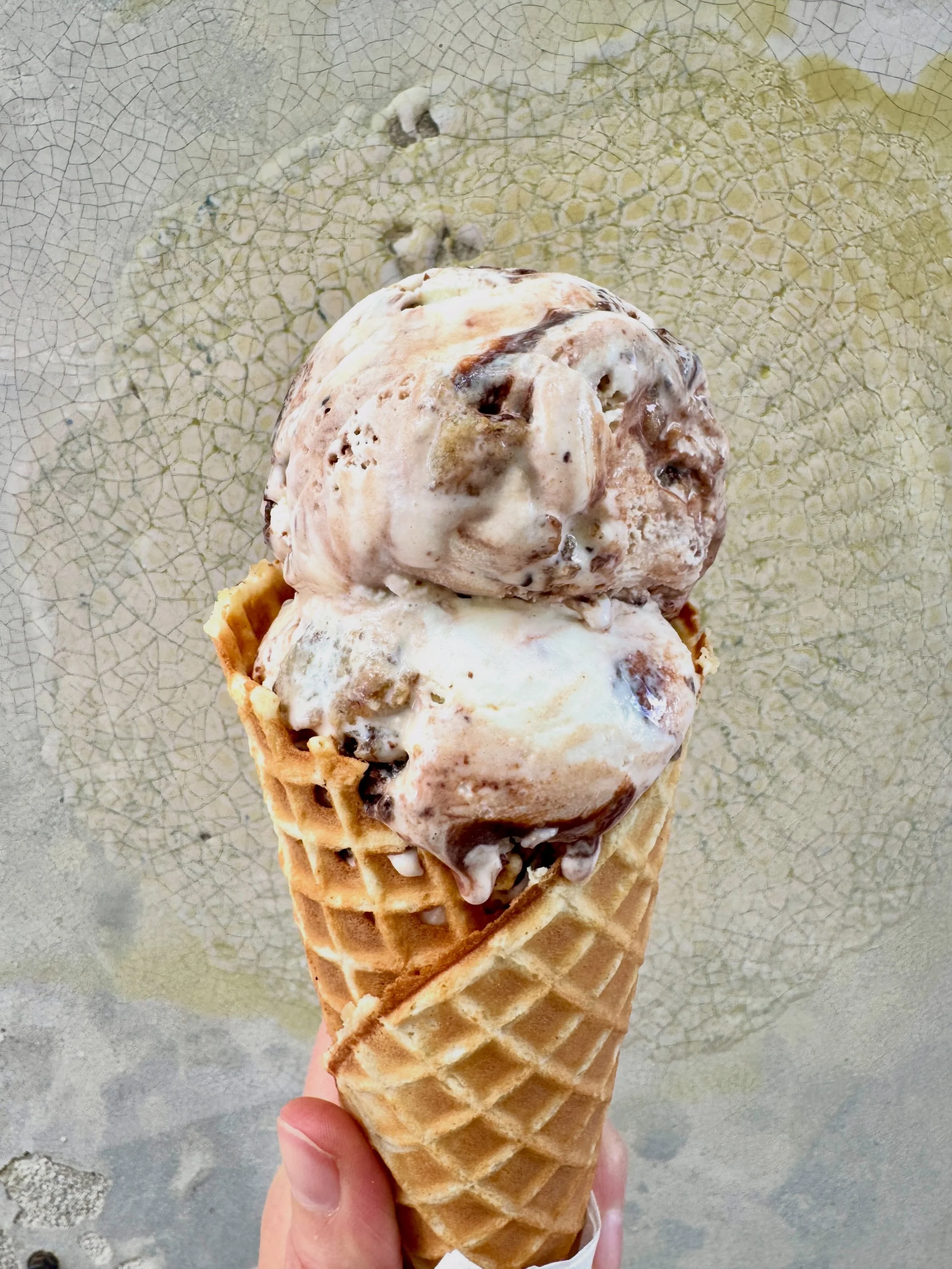 🍦FRIDAY FLAVOR DROP🍦

Story time: A few weeks ago, we accidentally oversalted a huge batch of brown butter toffee cookies. 😱

Instead of tossing them, we did what any reasonable ice cream people would do: We chopped them up and folded them into va