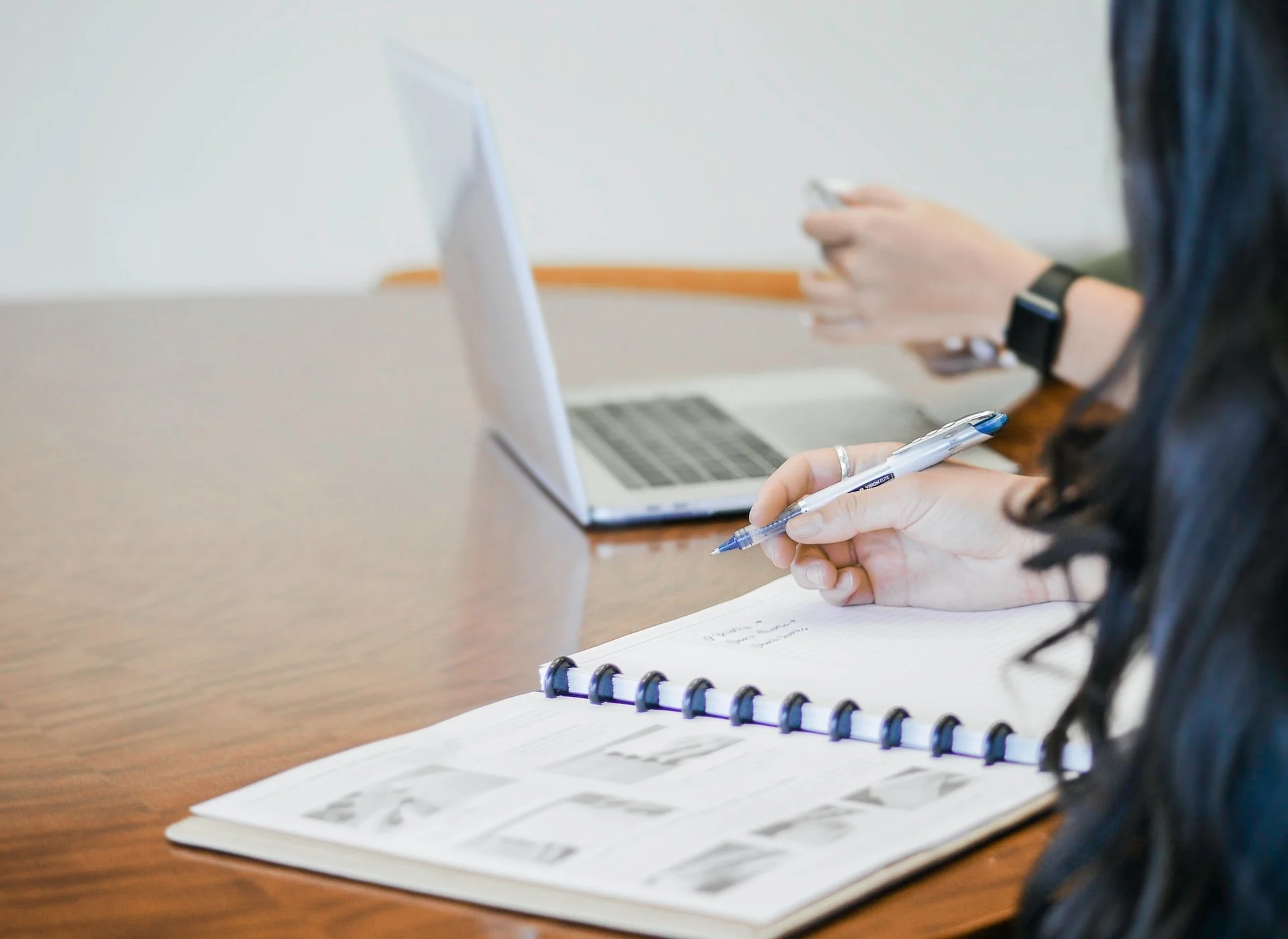 Business Administration vs. Accounting: Which Degree to Choose