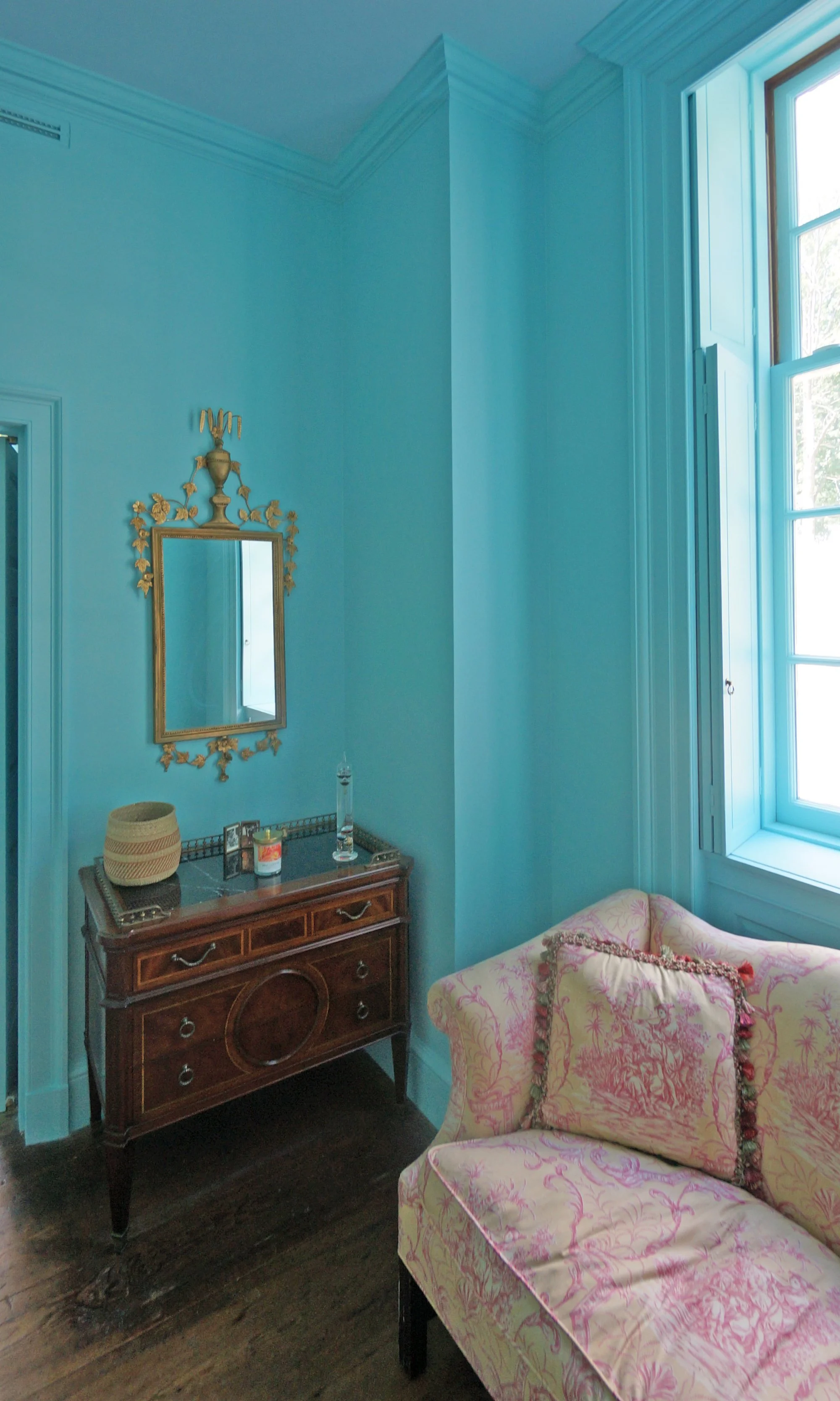 vogel ladie's sitting hall.jpg