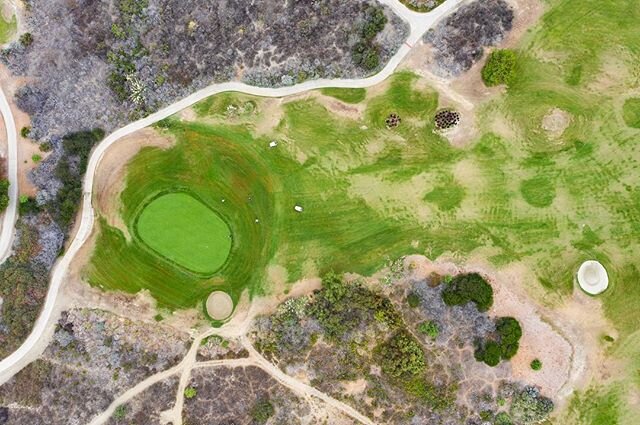 Bella Collina Golf Course from above.

#shotondji #djidrone #djimavic #djimavicpro2 #mavicpro2 #djihasselblad #sanclemente #bellacollinagolf #drone #dronephotography #dronebeach #hasselblad #golfcourse #golf #golfing⛳️ #golfing #golfdrone