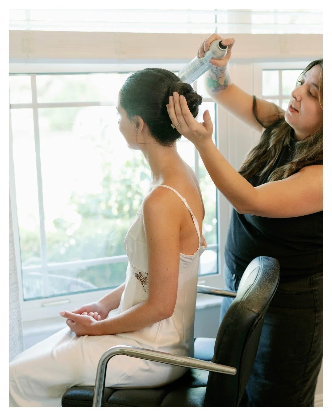 A calm wedding morning starts with a great timeline 🤍

Build in buffer time, stay hydrated, and remember: the goal isn't to rush through the day - it's to enjoy it.

Read our latest blog for wedding morning timeline tips from the Mill Pond Estate te