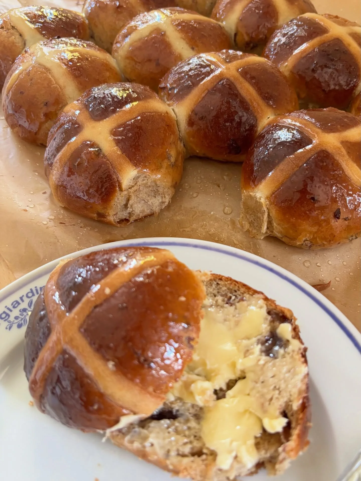 Some nice spring days out and meals in lately 💛🌼