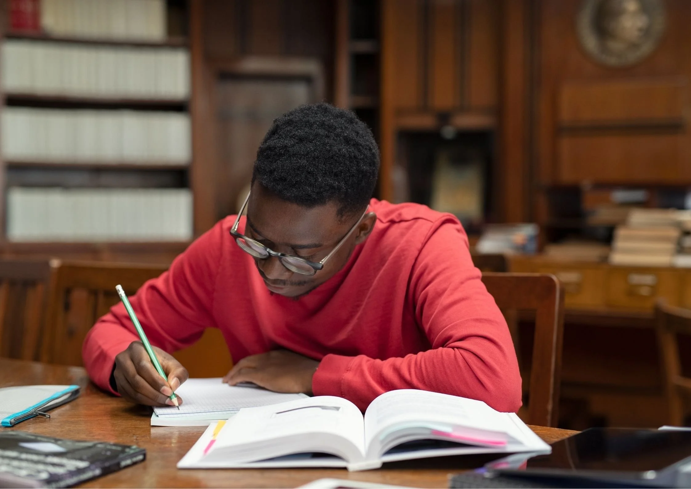 Postgraduate Law student studying independently for the Oxford BCL