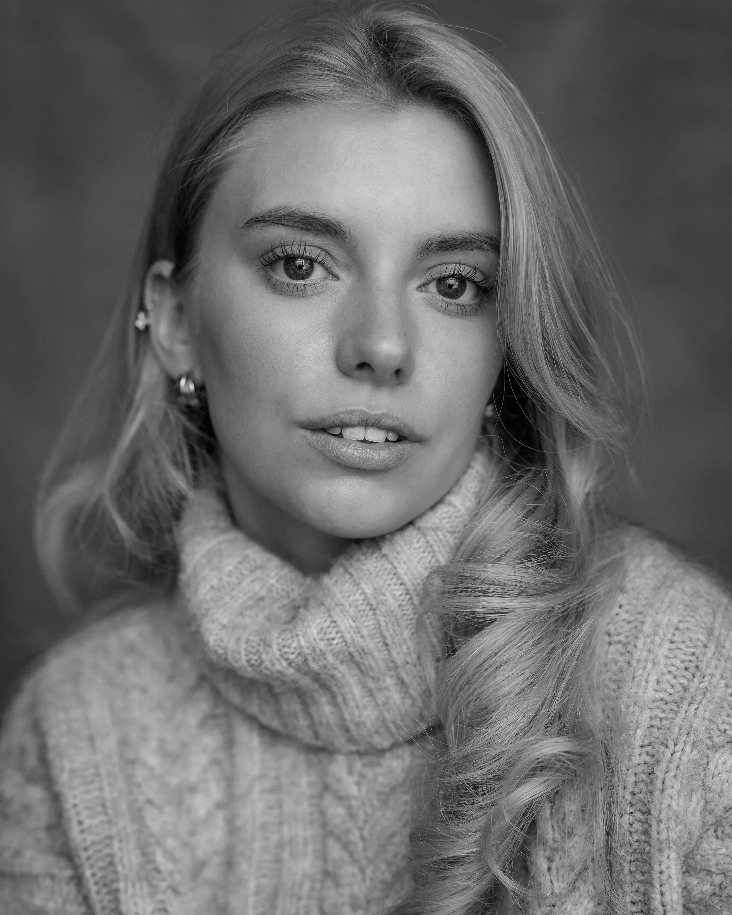 Portrait of Alice, a LAMDA tutor and musical theatre graduate providing expert speech, drama and performance tuition.