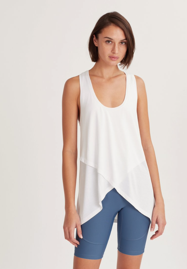 gym tops that cover bum