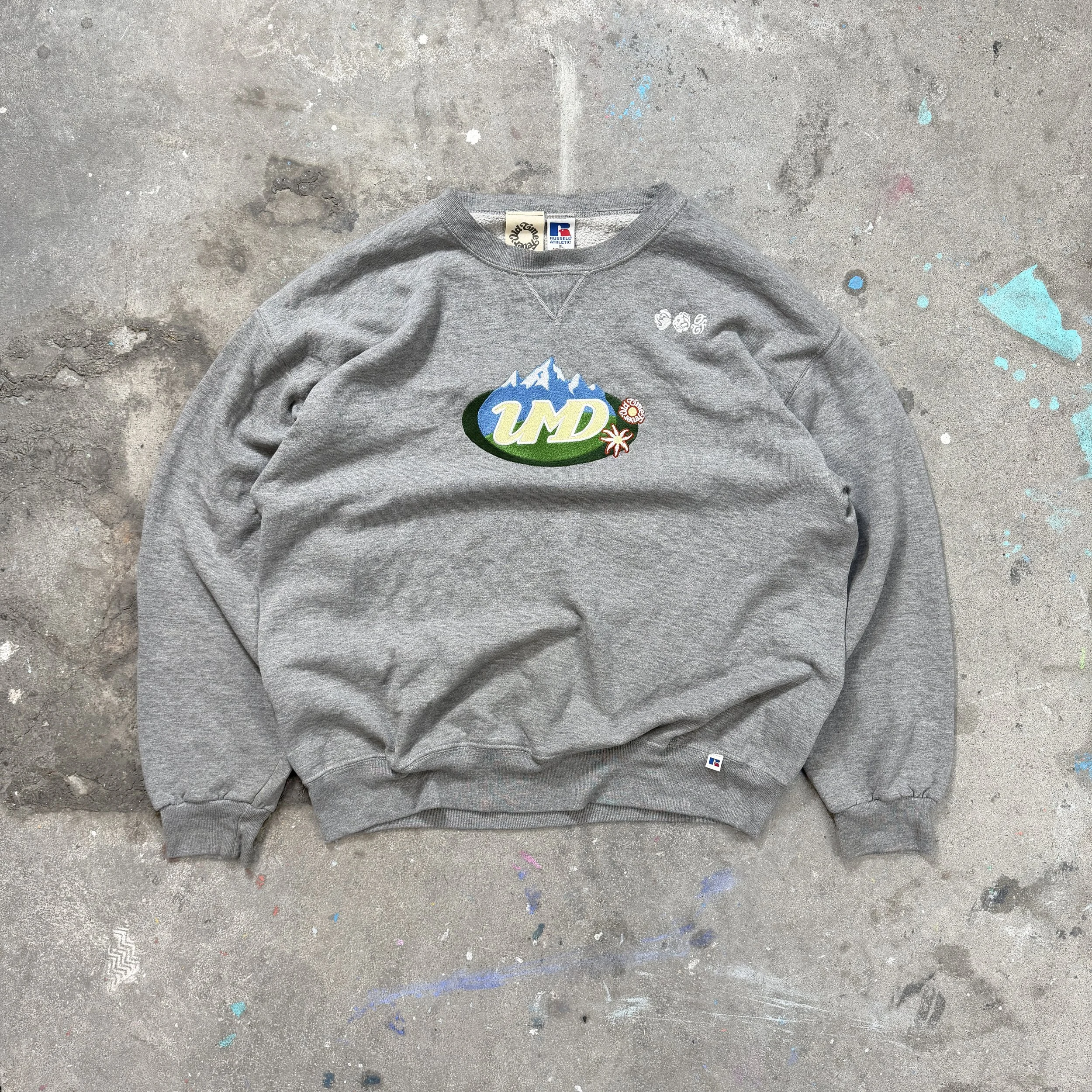 Crewneck - Heidi x uMD 18