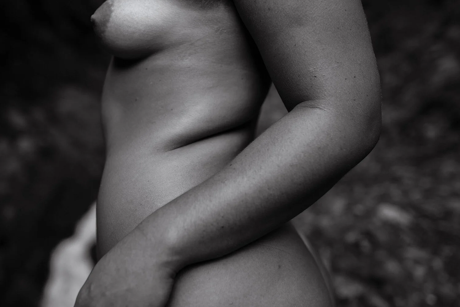wildbyhabit-boudoir-empowerment-sessions-minneapolis-oregon-photographer.jpg