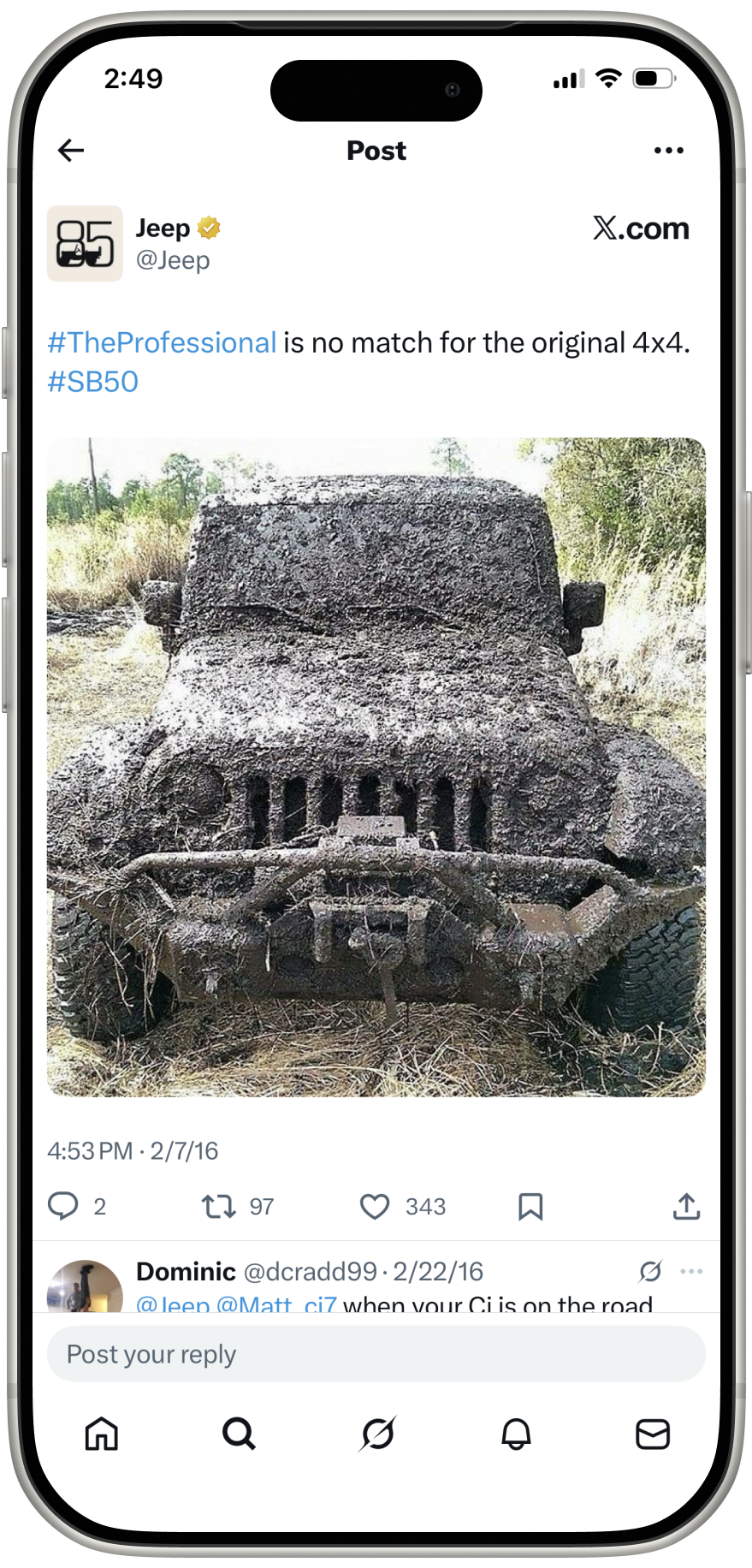 Jeep tweet engaging with Persil ProClean's Super Bowl social campaign. Creative direction by Lauren Rogers at Witness.