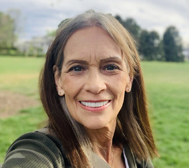 Linda Charlotte Chase2.jpg