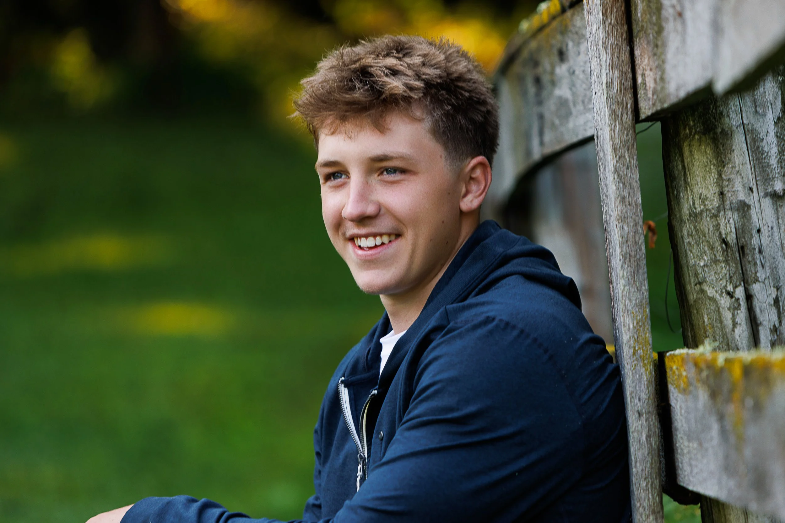 male-senior-portraits-outdoor-rice-lake.jpg