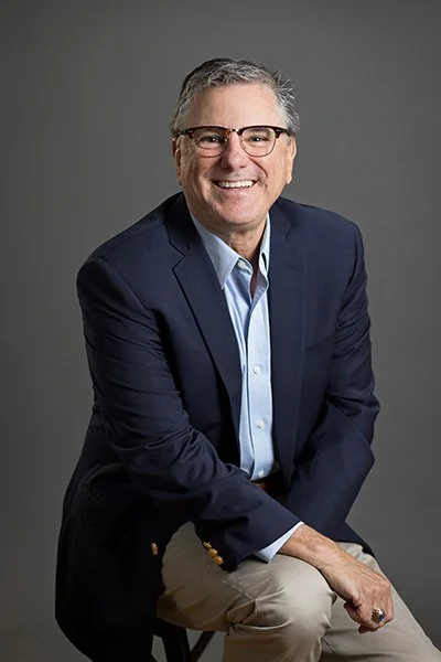 Headshot_Man_Glasses