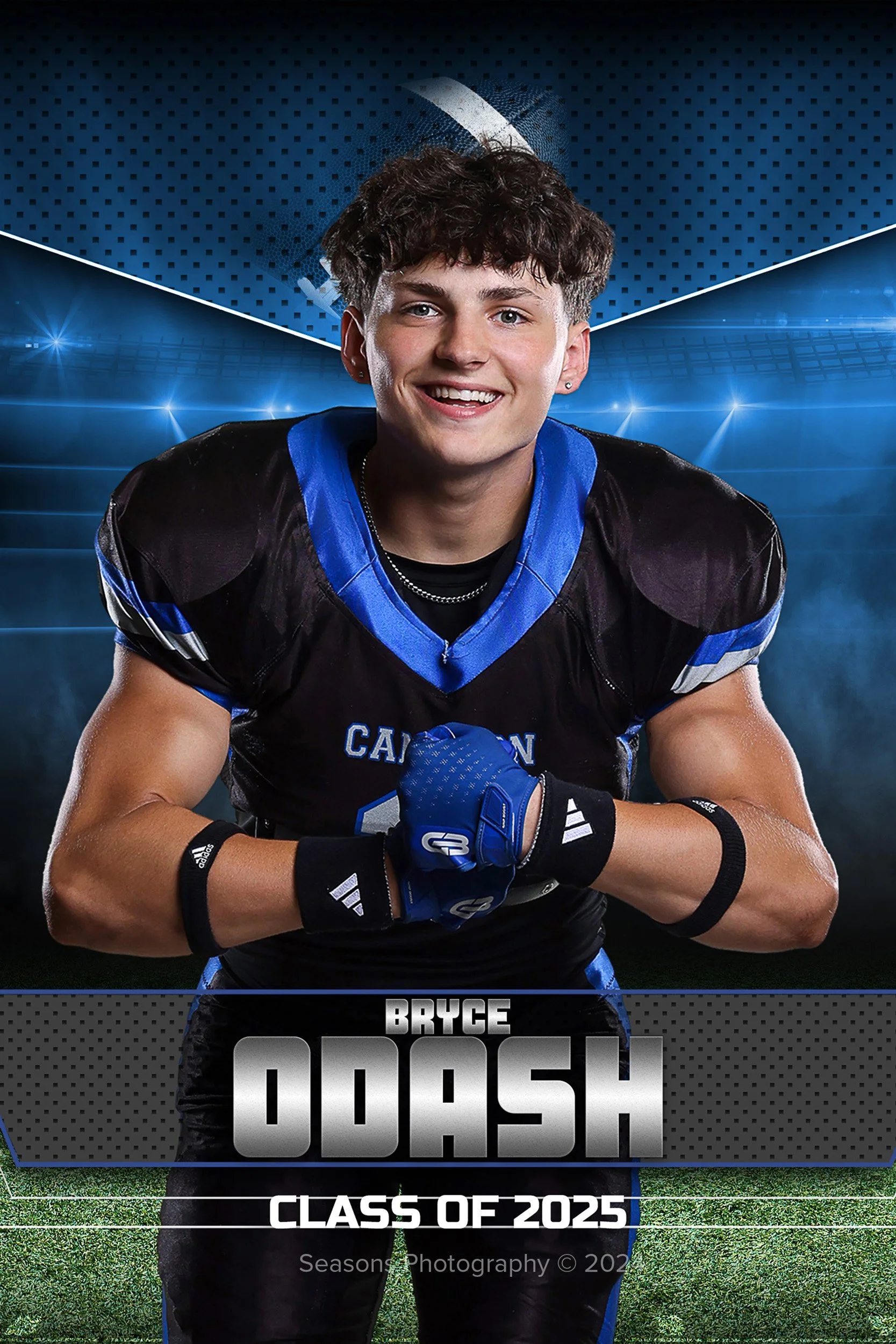 Senior football banner pose idea Cameron, WI.