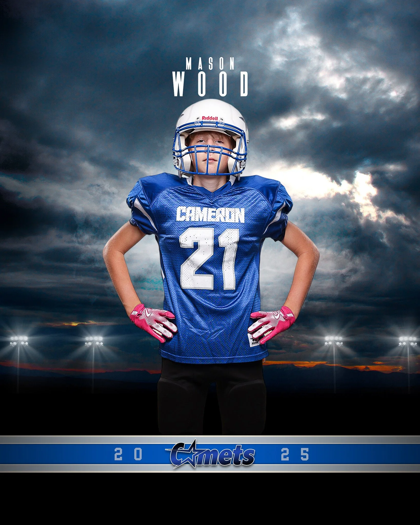 Youth football pose for pictures Rice Lake.