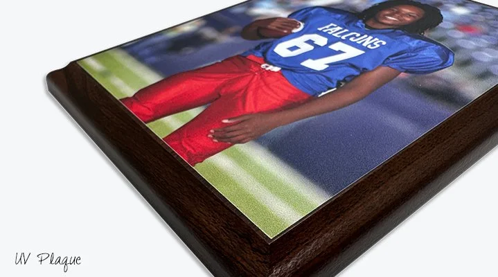 plaques_uv_corner_719x400.jpg