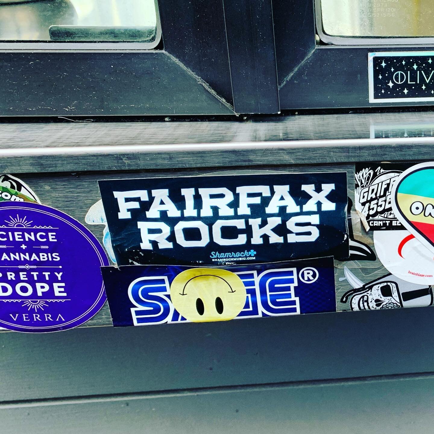 No doubt 🙌🏽. #fairfaxrocks
.
#fairfaxopenforbusiness #fairfaxweloveyou #fairfaxcalifornia #marincounty #eatlocal #shopfairfaxmarin