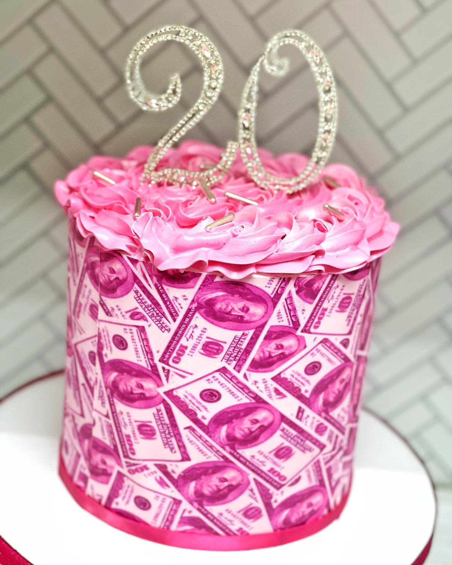 #cakesforalloccasions #brooklyn #Birthdaycake #genderreveal #lolsurprisecake #louisvuitton #bake  #tiktok  #tiktokcake #candycake  #lolsurprisecake #cocomeloncake #pjmasks #cakelover #cakedecorating #cakesofinstagram #cakedecoration #icecreamcake #ca