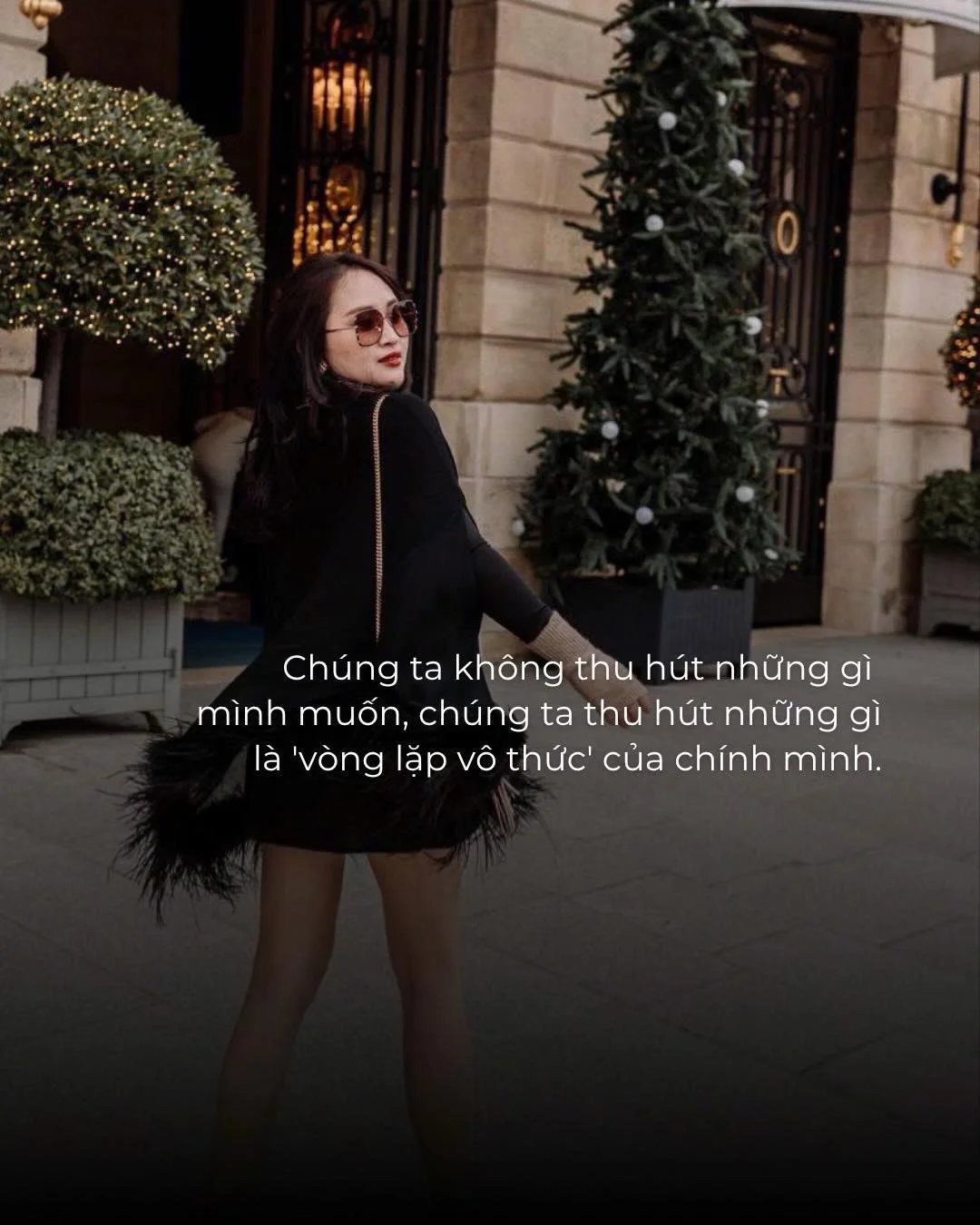 Nỗi đau c&oacute; thể bị ch&ocirc;n v&ugrave;i, nhưng Tiềm thức th&igrave; kh&ocirc;ng bao giờ qu&ecirc;n. 
N&oacute; sẽ lu&ocirc;n v&ocirc; thức dẫn lối bạn t&igrave;m về những tổn thương cũ... chỉ để chờ được chữa l&agrave;nh. ✨

Tại sao d&ugrave; 