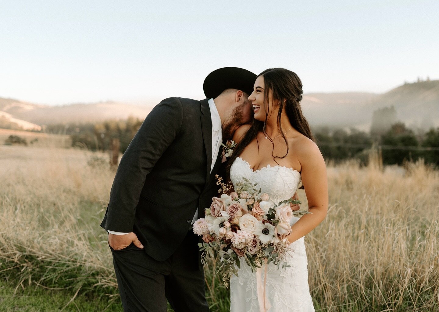 The views around Walla Walla never disappoint! Especially this gorgeous one at @redstarbarn

There&rsquo;s just a little over a month until the start of wedding season, so I&rsquo;m over here getting cameras cleaned and repaired, archiving old galler