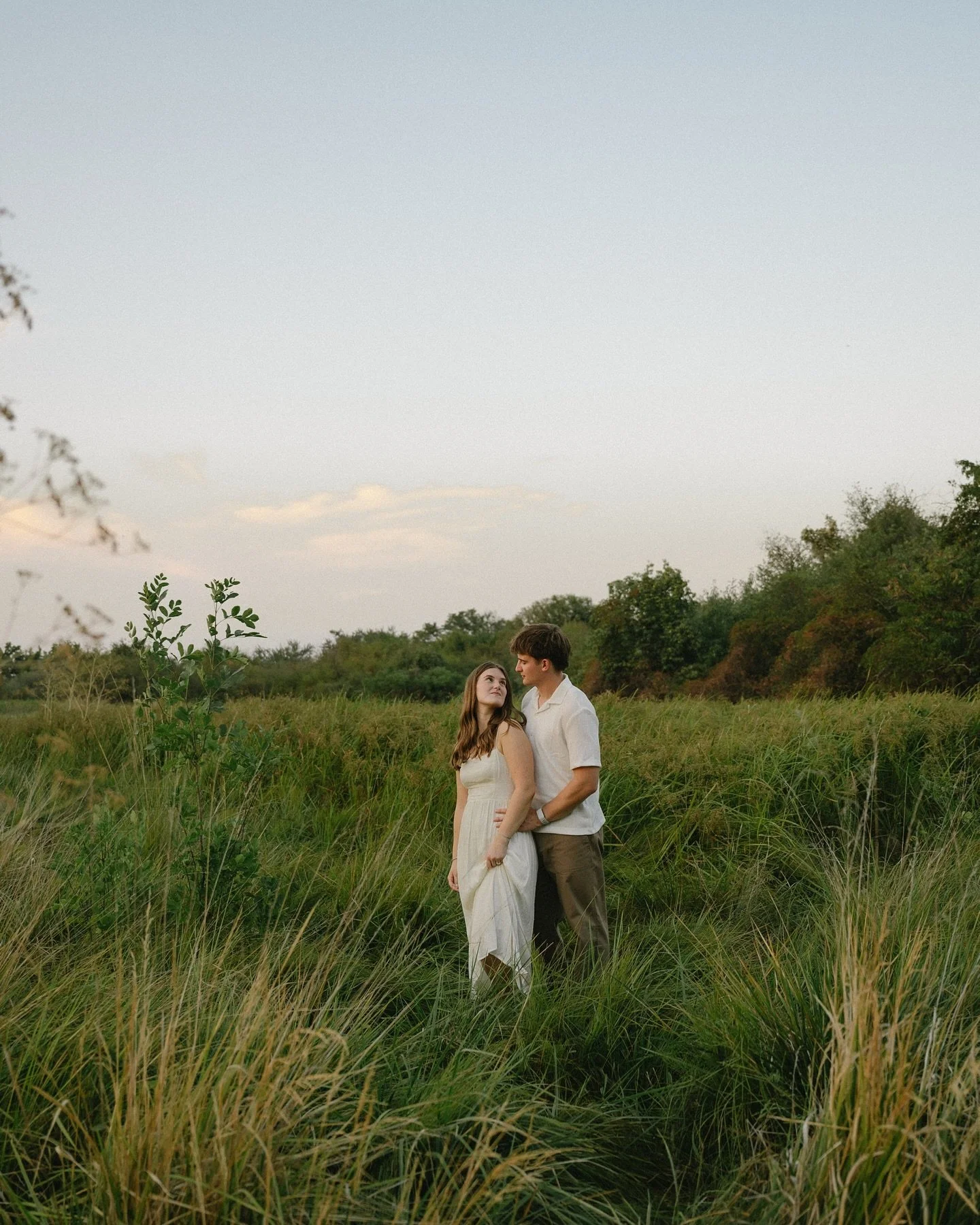 Engagement season has started and it&rsquo;s just the best! Brynn + Logan are tying the knot next summer and I am beyond excited for them. From high school sweethearts to soon-to-be husband and wife, it&rsquo;s been so fun watching their relationship