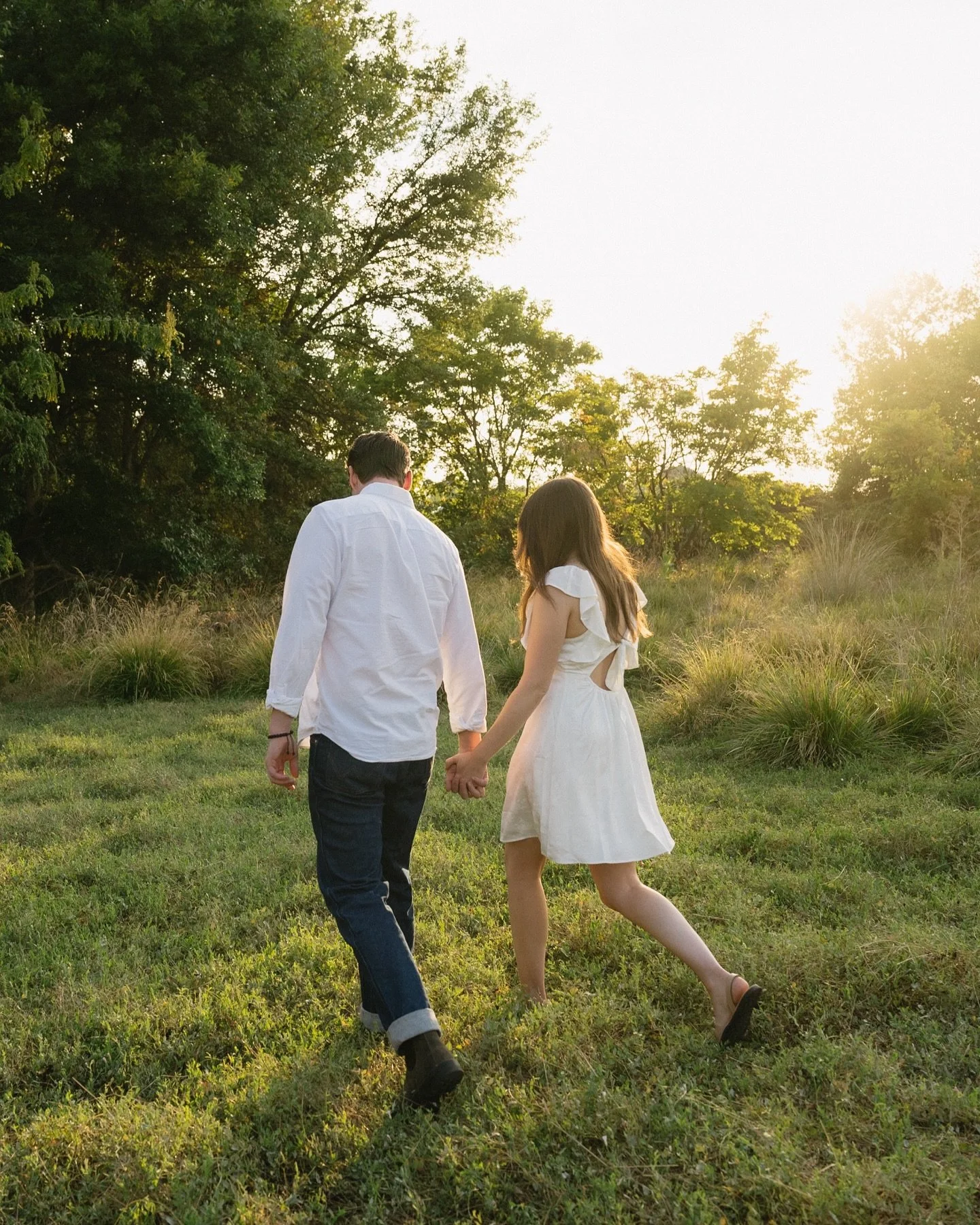 It&rsquo;s been a busier than expected winter season around here with engagement sessions, some fun branding photos, and lots of planning with this year&rsquo;s couples, and I can&rsquo;t wait to start sharing more! But before we dive in to the cold 