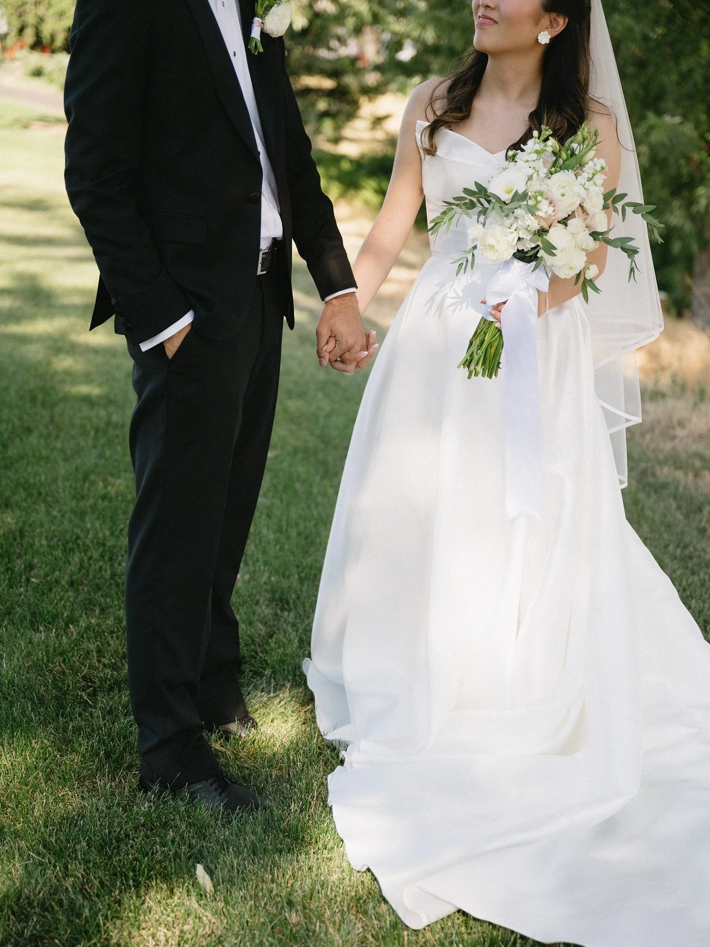 Slowly easing into busy season over here and getting so excited about all of the amazing I people I get to work with 🥹 I still have a few openings this summer for sessions, and am now booking 2027 weddings, so let&rsquo;s chat soon!

#kaileemeyerpho