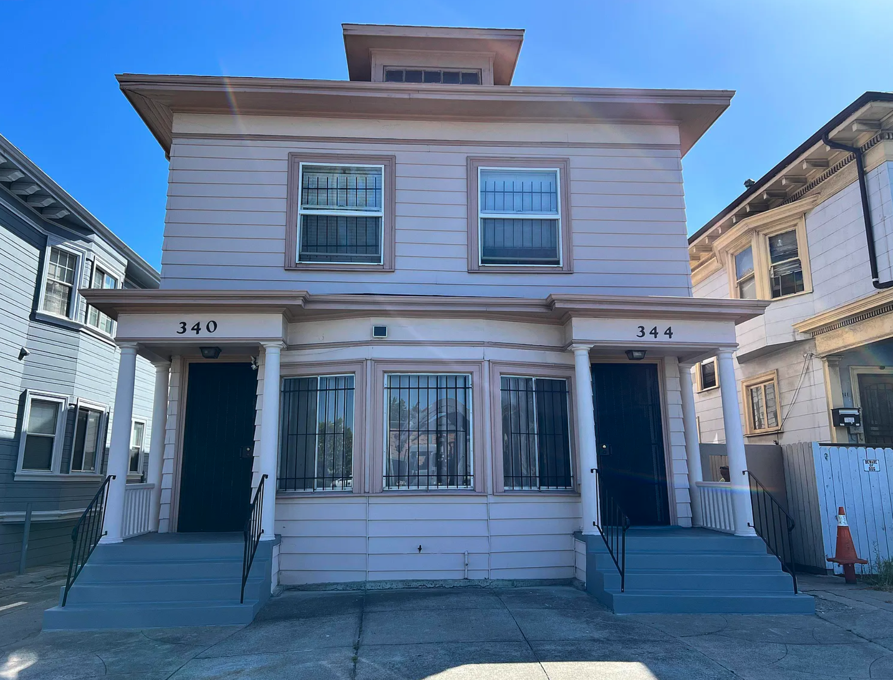 seller represented in oakland