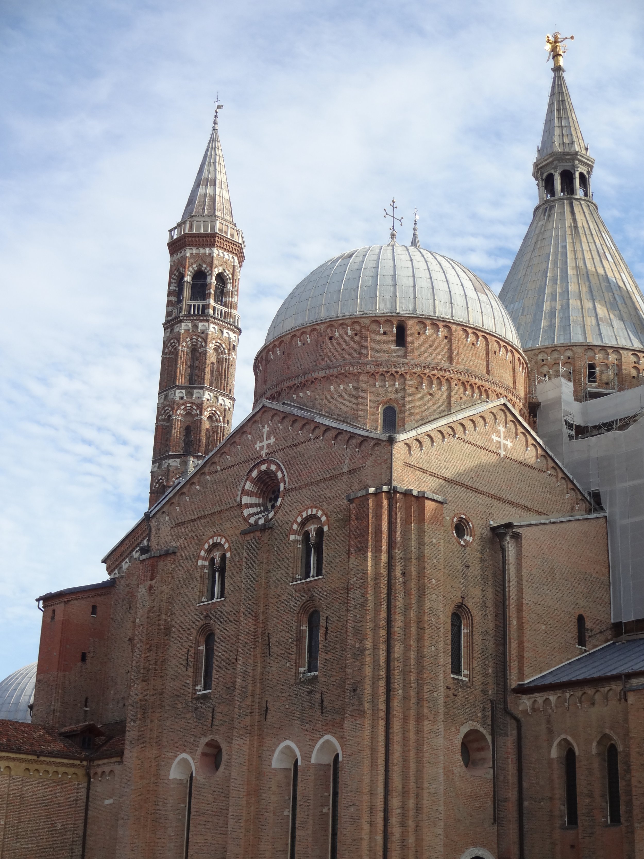Padua Basilica St Anthony 1.JPG