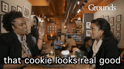 GIF-Grounds-That-Cookie-Looks-Good.gif