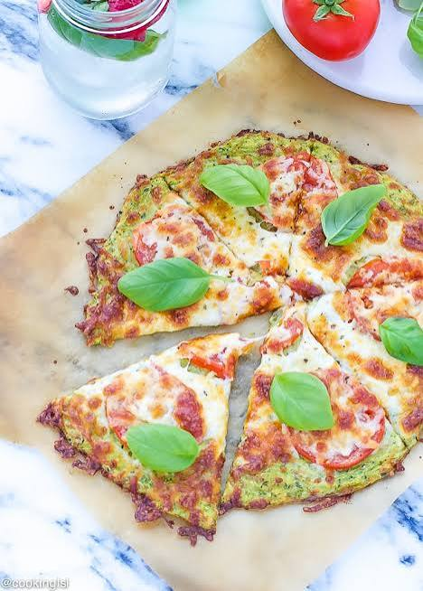 Zucchini-Crust Pizza