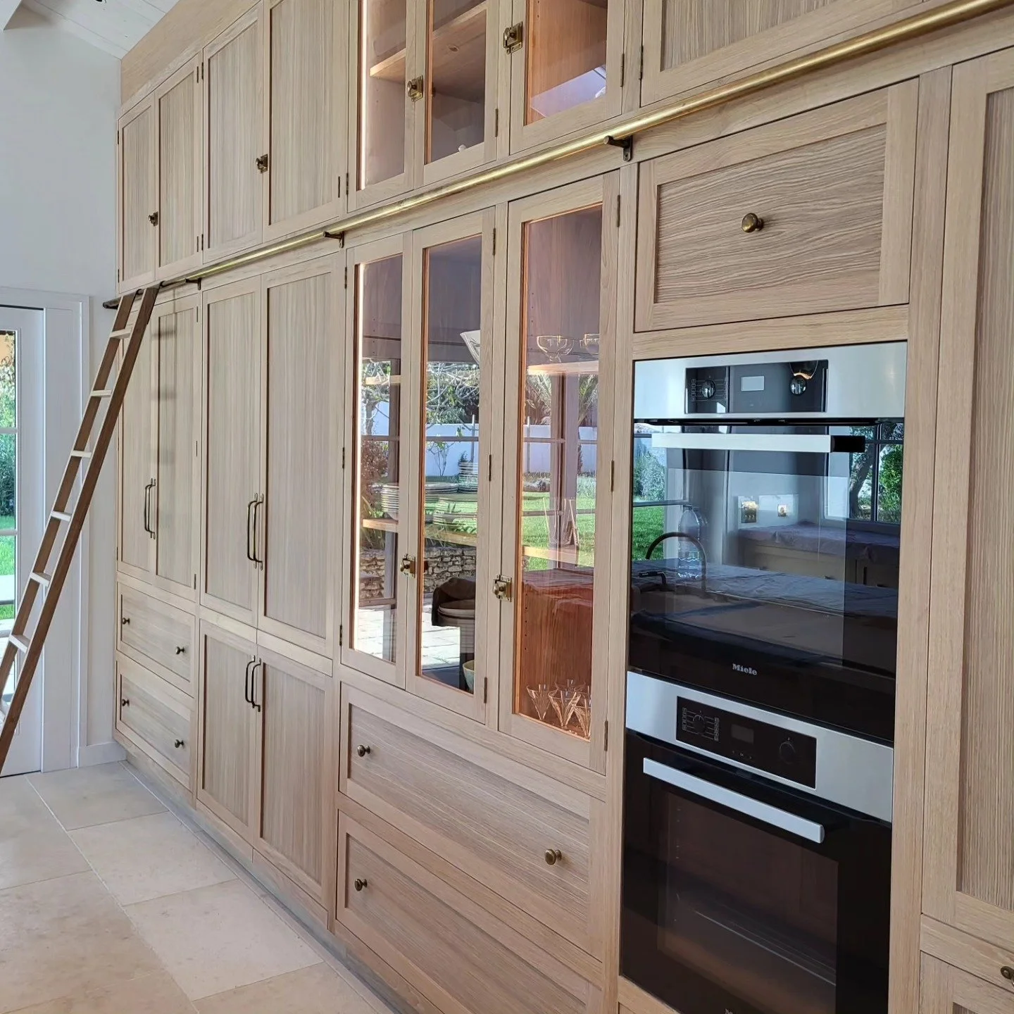 Fabricant de cuisine sur mesure à La Rochelle et l'île de Ré