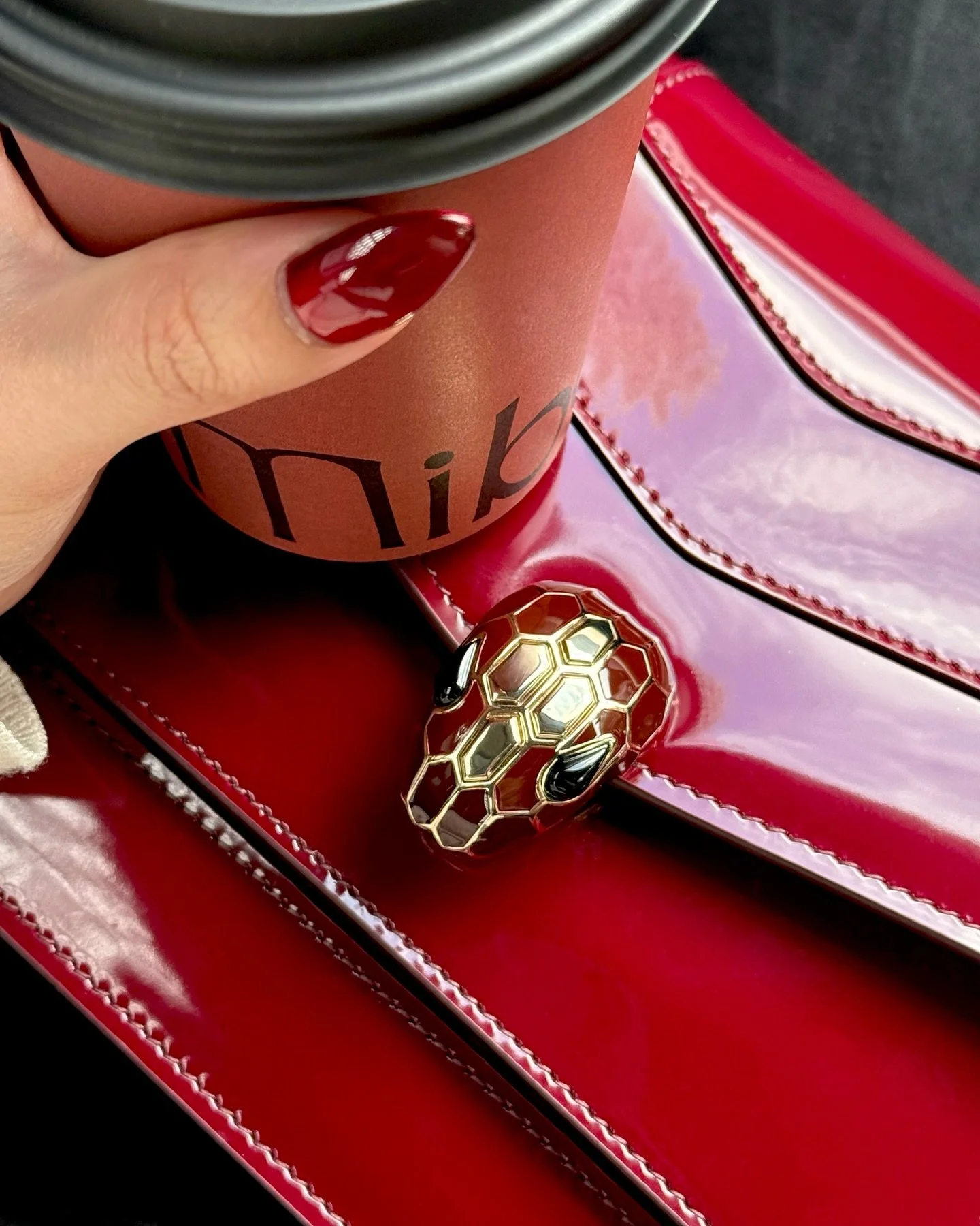 My daily bag, in every situation 🍒 @bvlgari