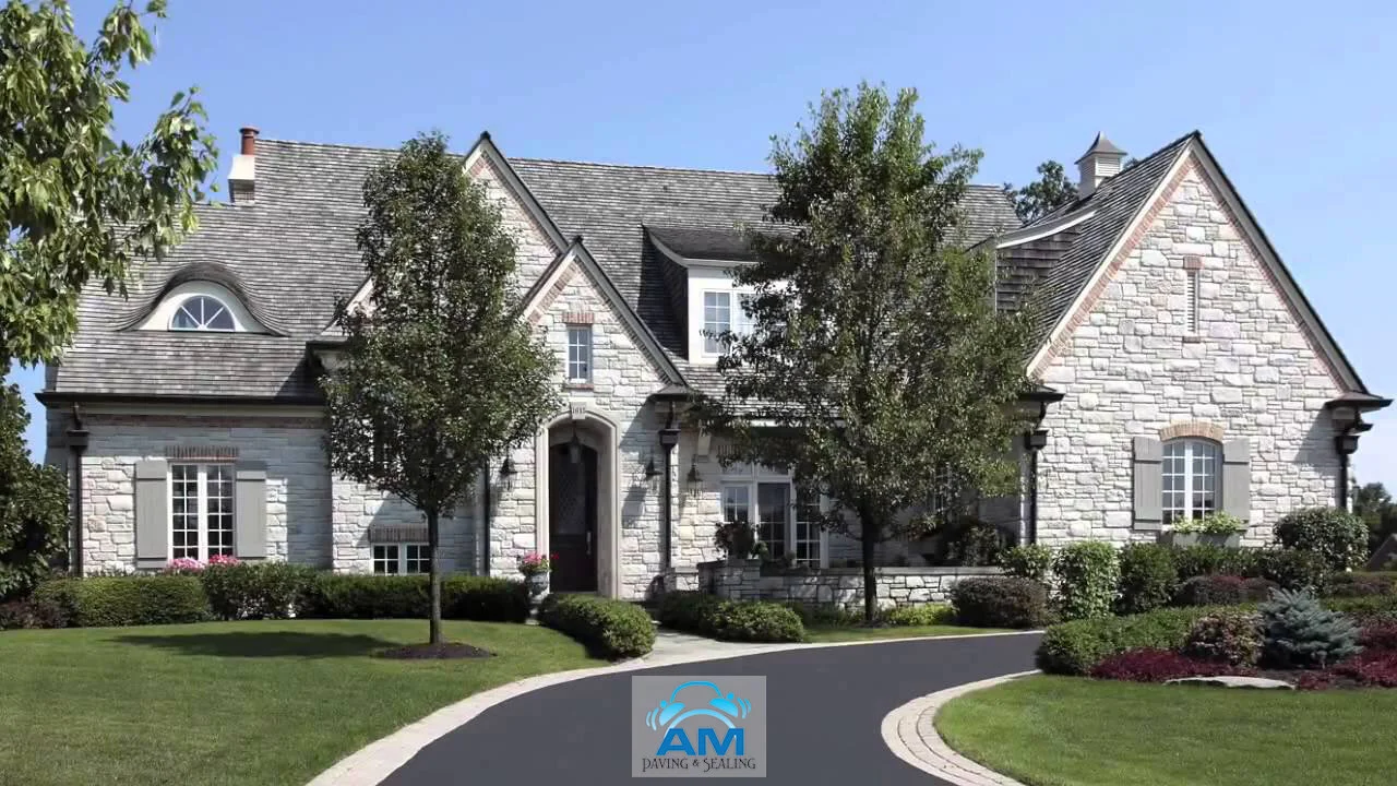 AM Paving & Sealing photo 1