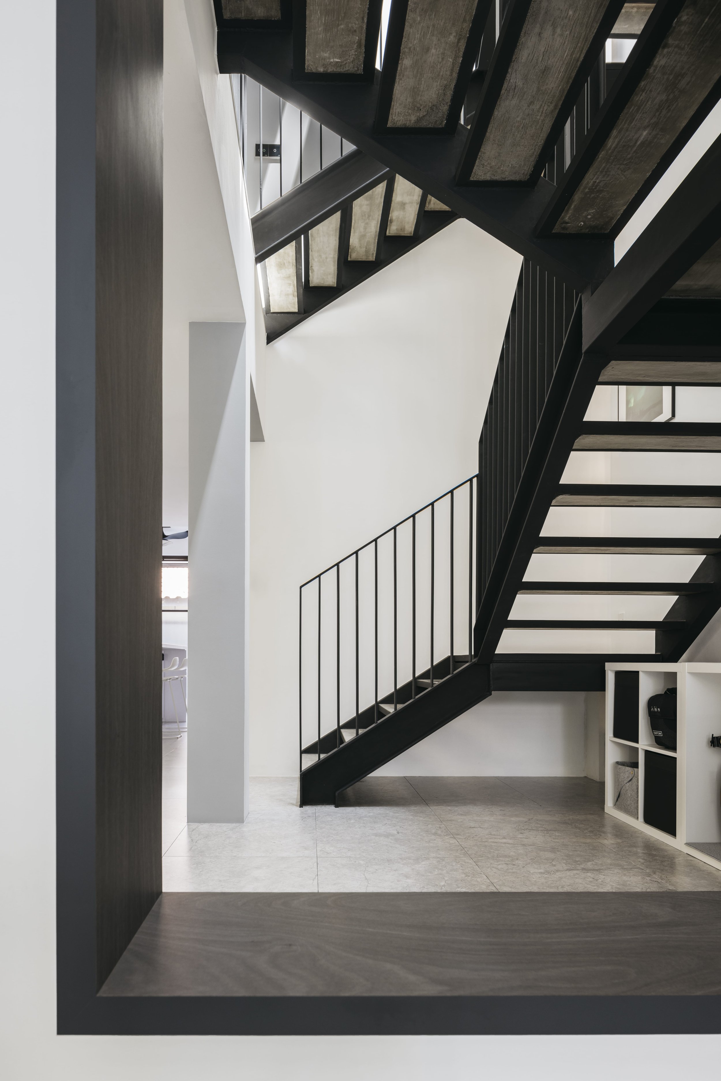 The Design Abode - 9 Lakme Terrace - 11-min.jpg
