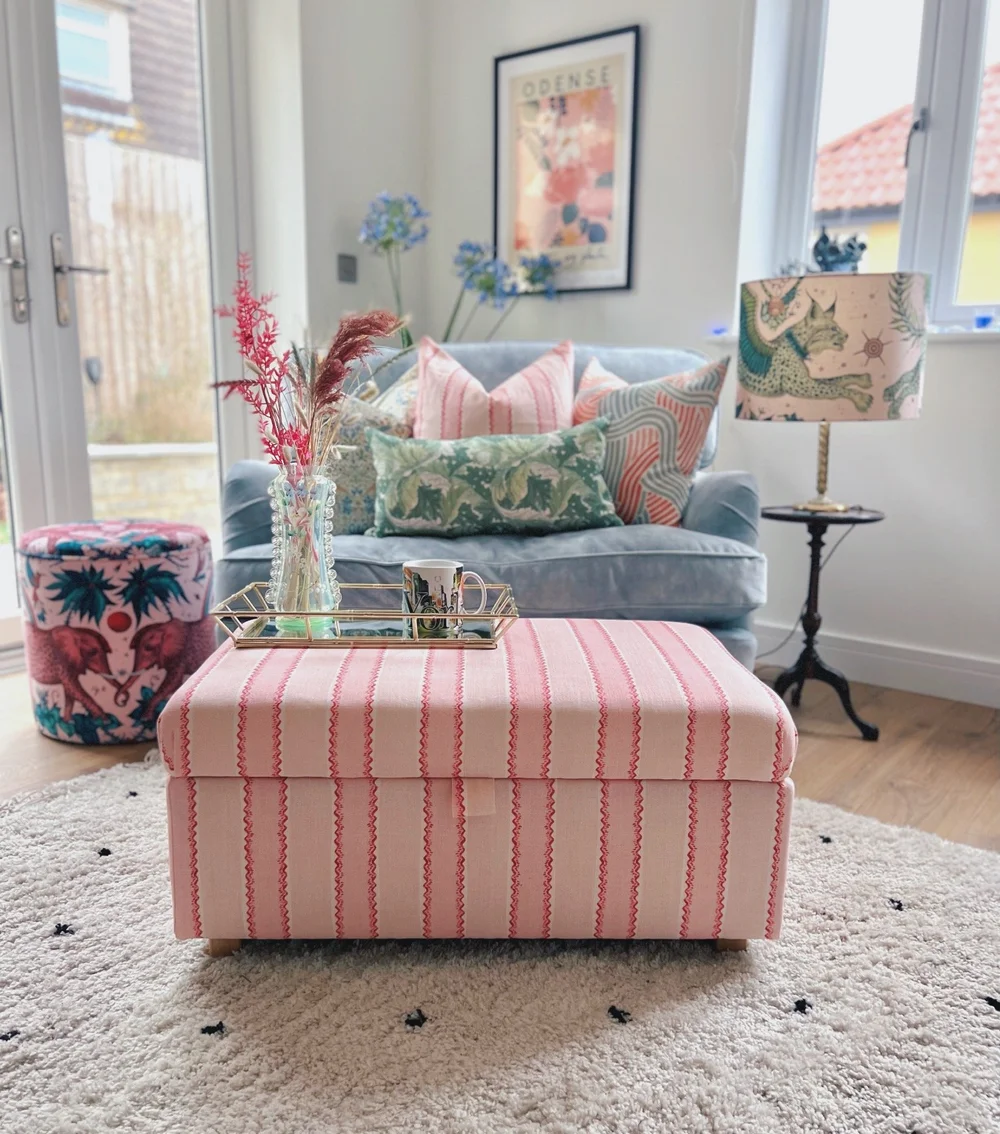 Coffee Table with Storage in Linwood Croquet