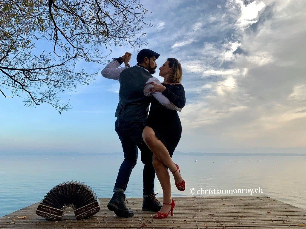 CON MI CARO OTRA.jpg