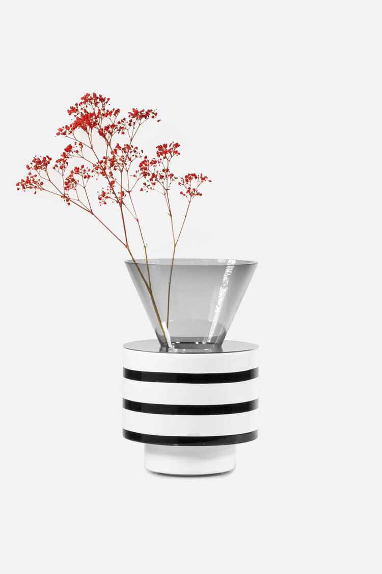 01, blown Vase ceramic, Casalto glass — Vienna