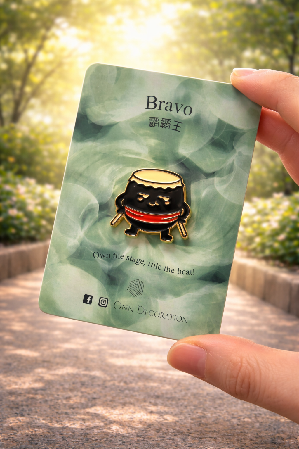 Pin Bravo with Background.png