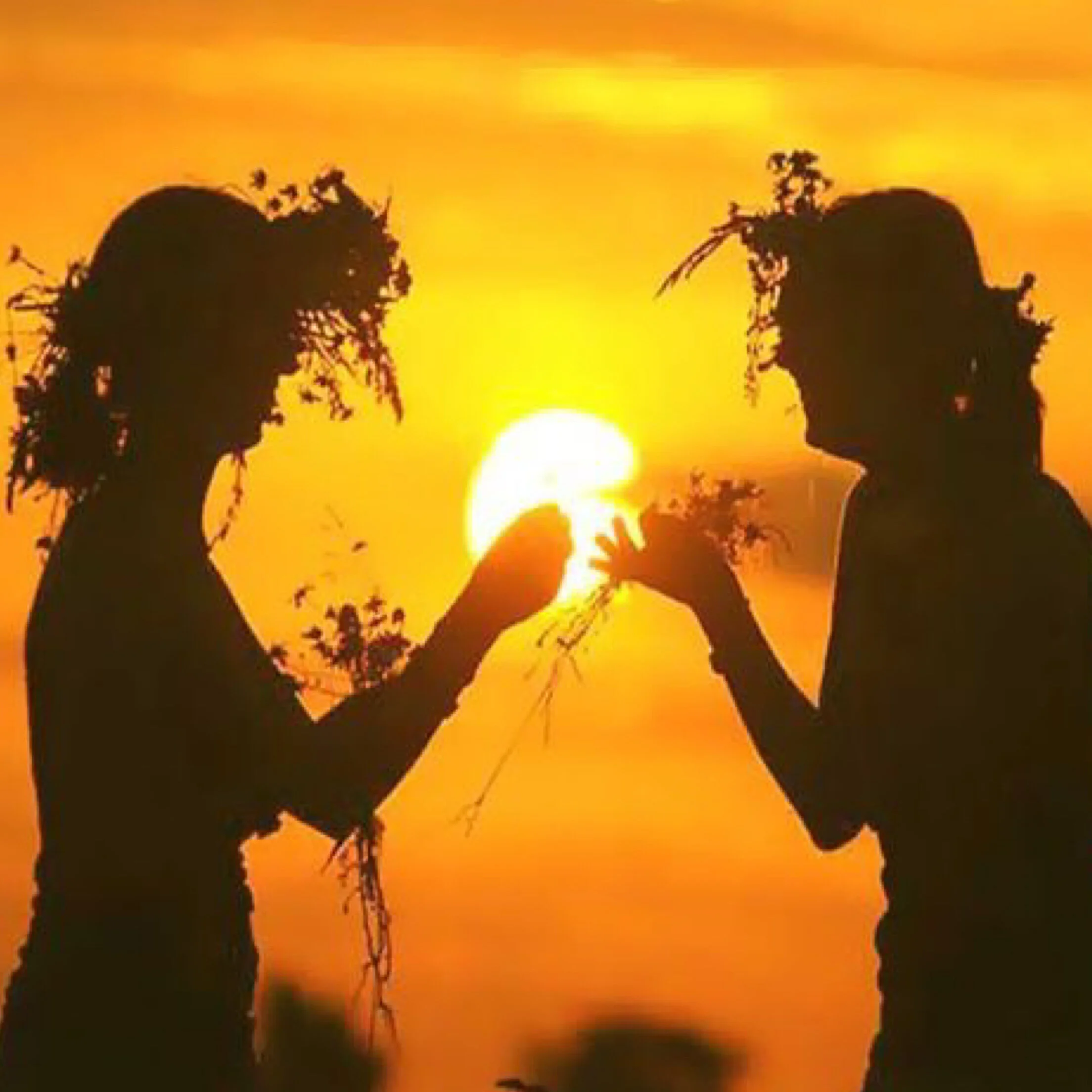 Summer Solstice is fast approaching in the Northern Hemisphere, for anyone who is unfamiliar, it is June 20th and it is in celebration of energy, life, healing, awakening, love and new beginnings.  June 20th is the longest day of the year, every day…