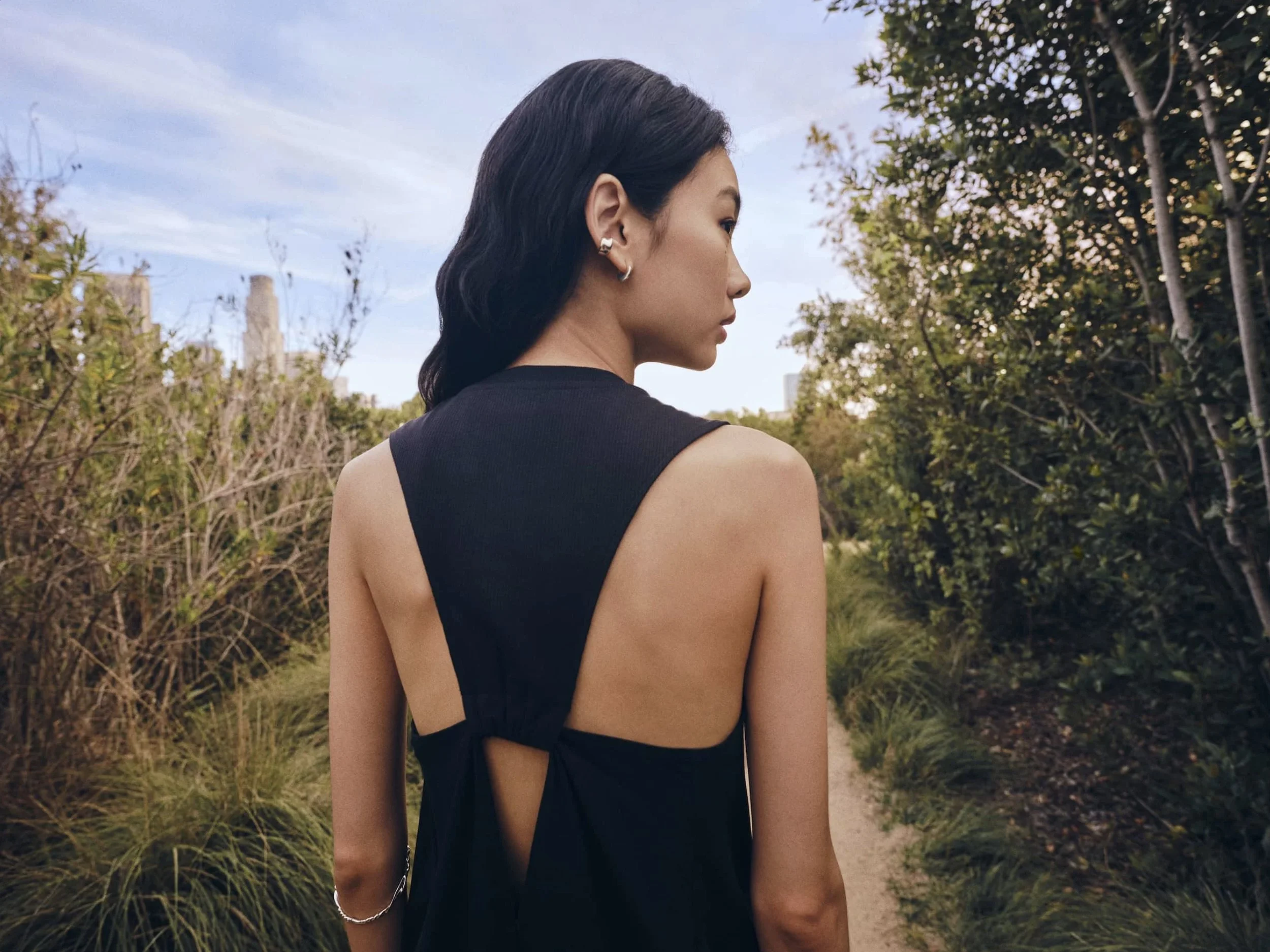hoyeon-dress.jpg