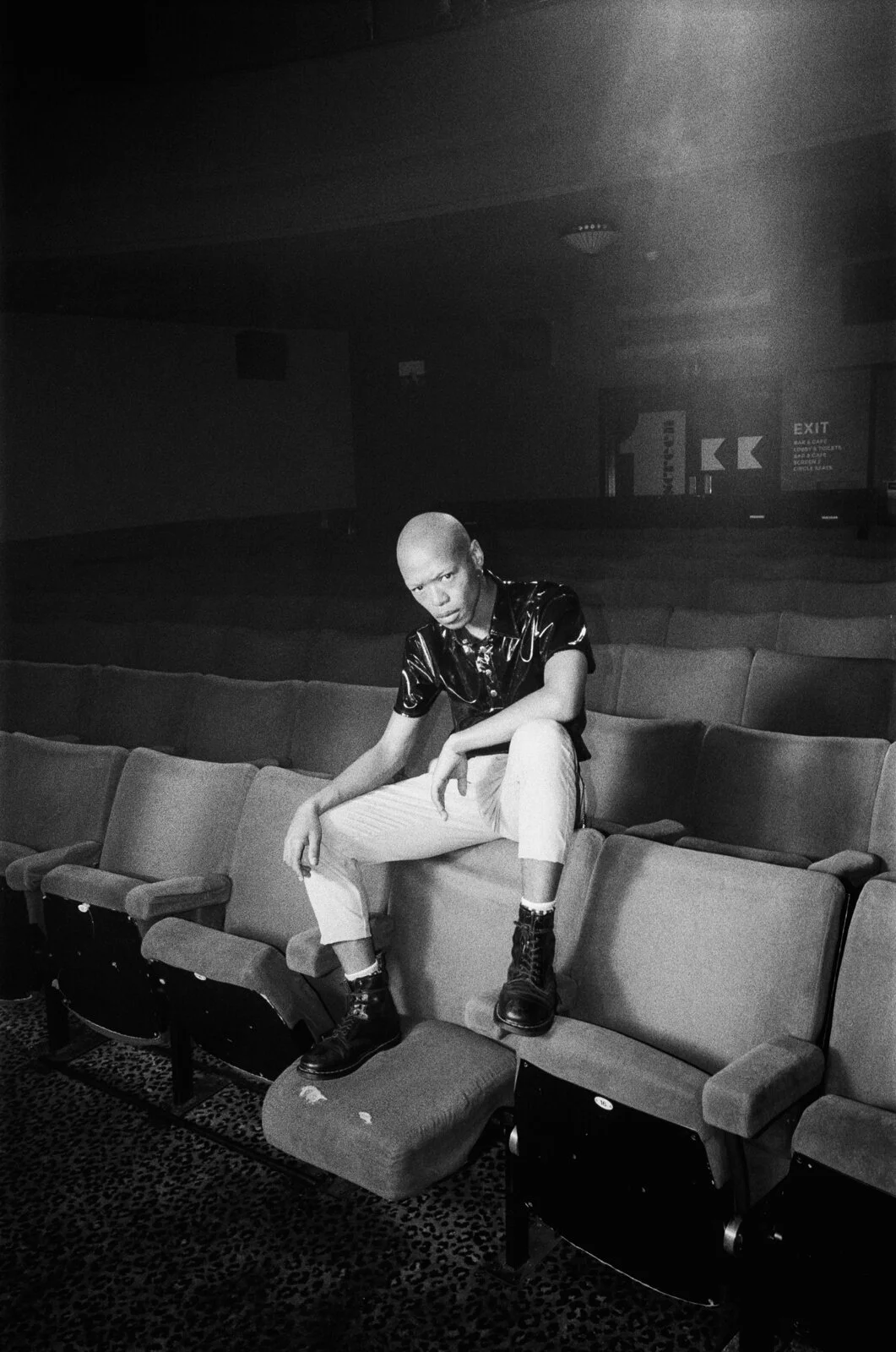 34892fd9747ce5e9-AdM-Dr-Martens-TAY-FINALS-190304000000090023 (1).jpg