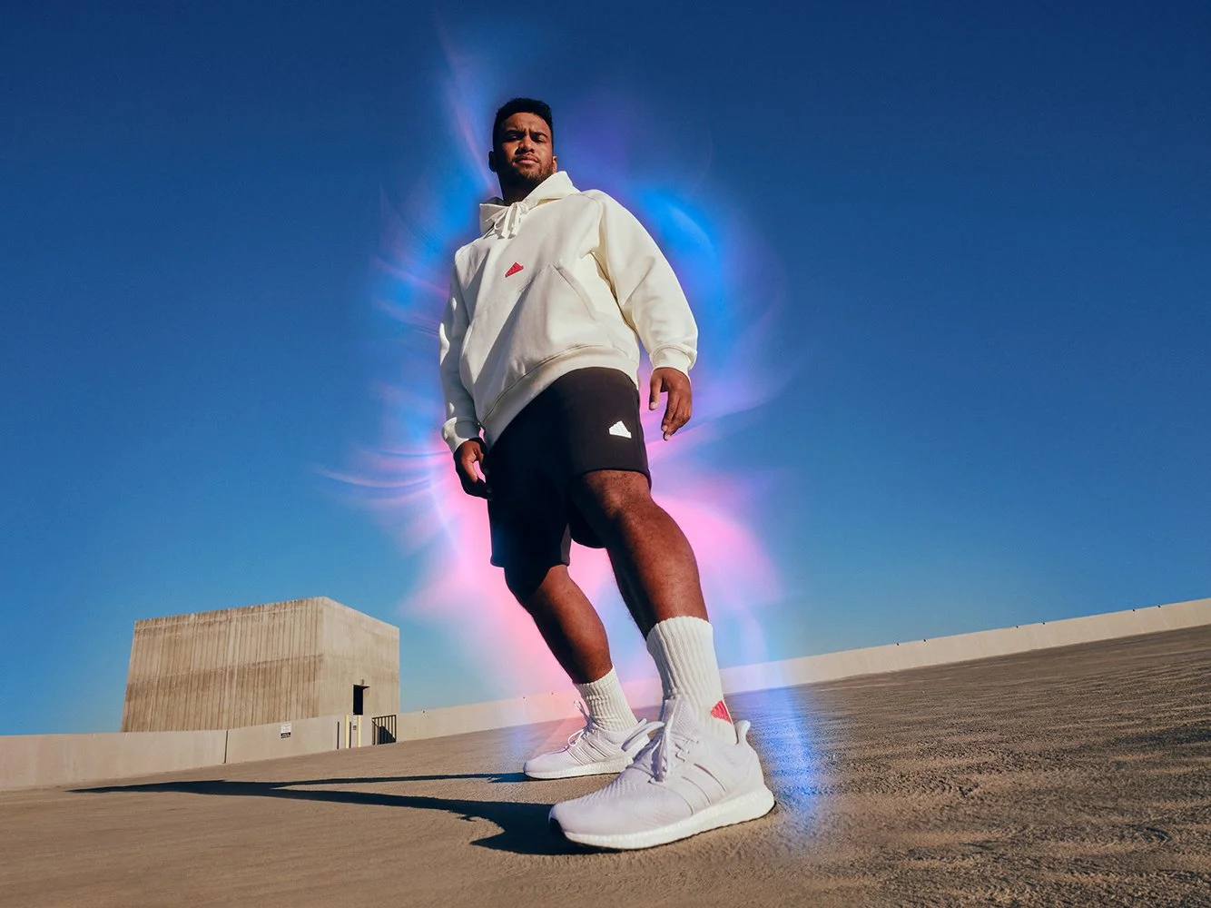 423227 Adidas 200DMU_Attract_1.2 1000x2000-Tua.jpg
