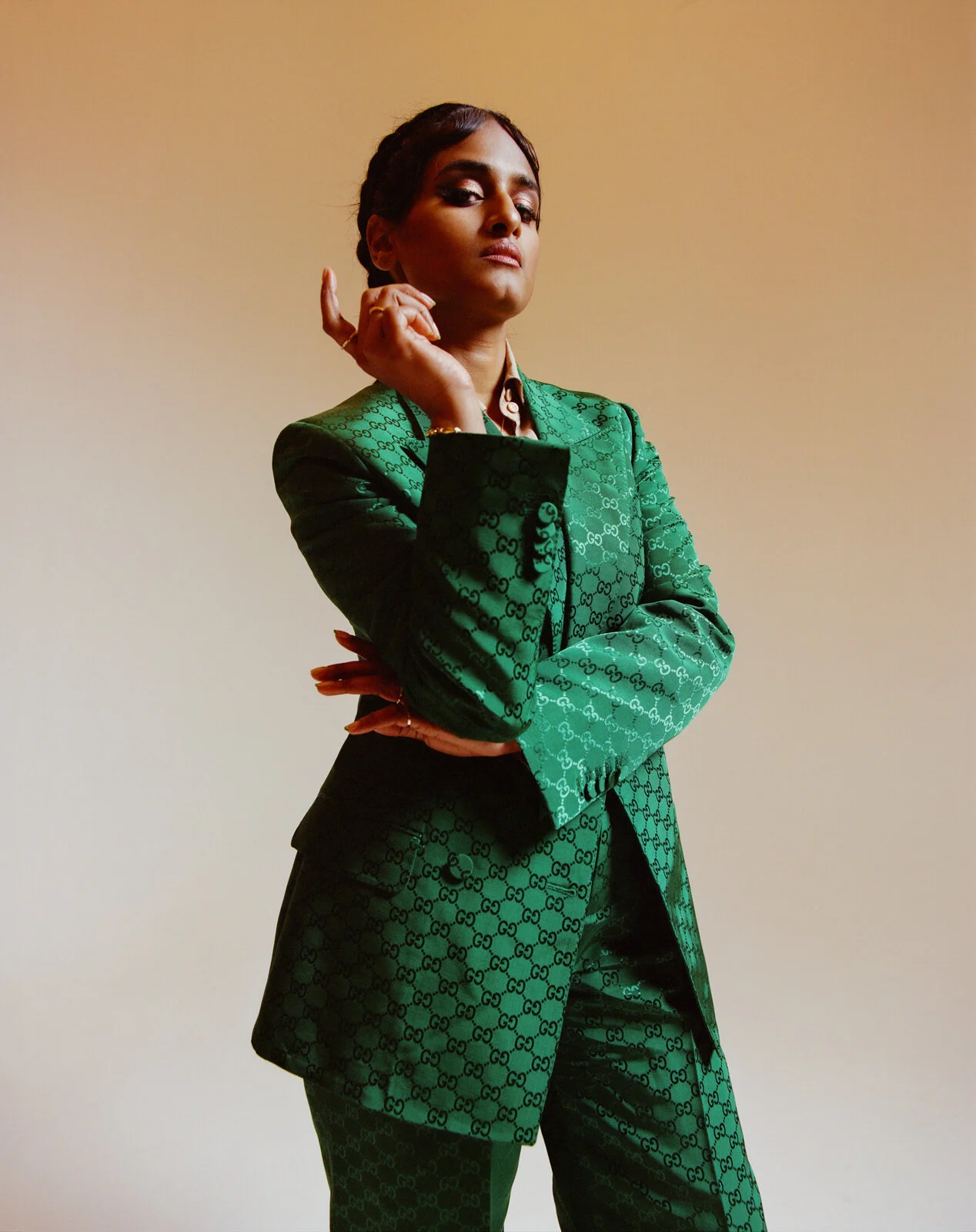 Priya-Ragu-000000120001.jpg