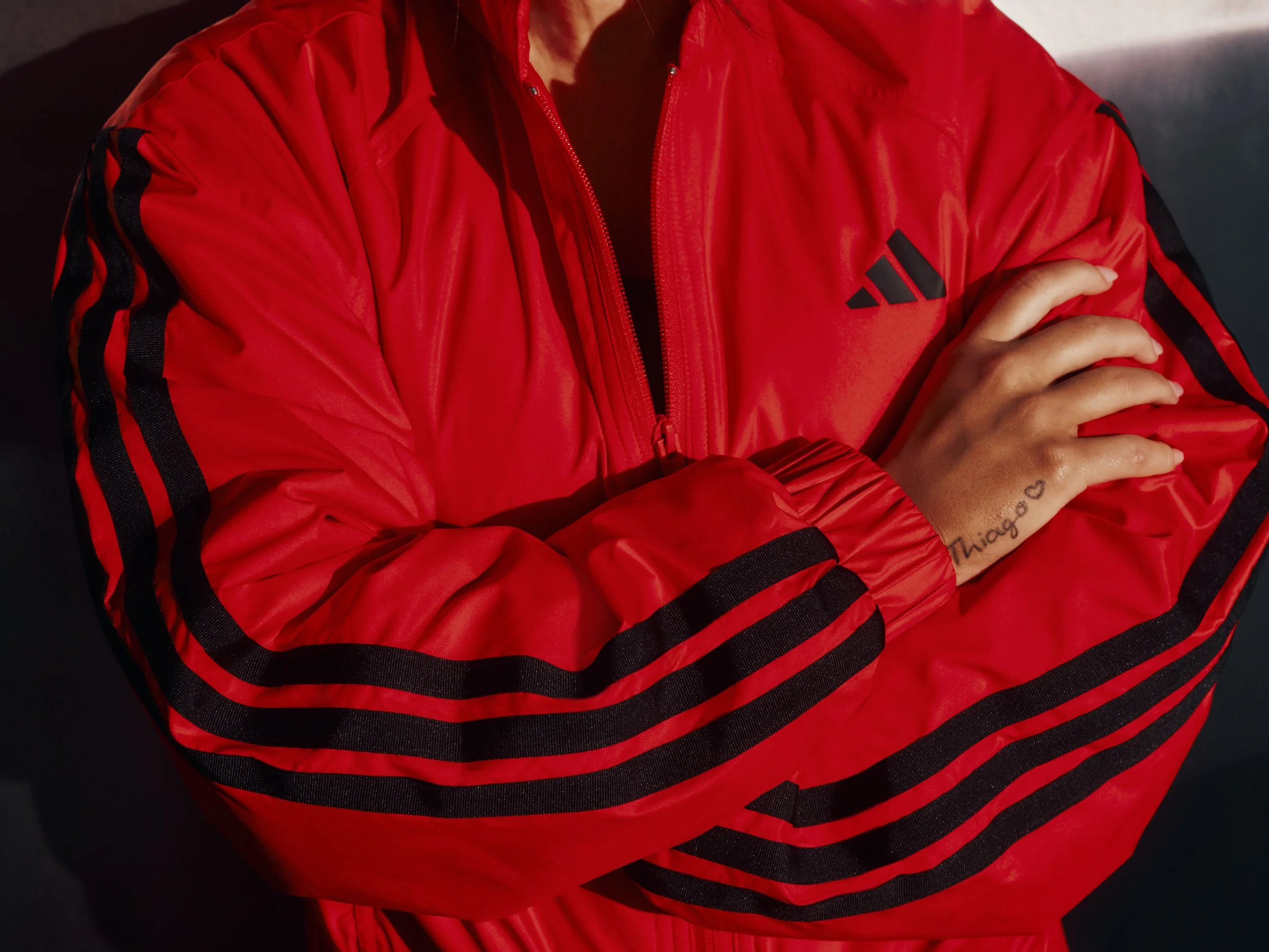 SS25_Essentials_Antonela_Secondary Outfit_MainPhase_0M_Apparel_Landscape_01.jpg