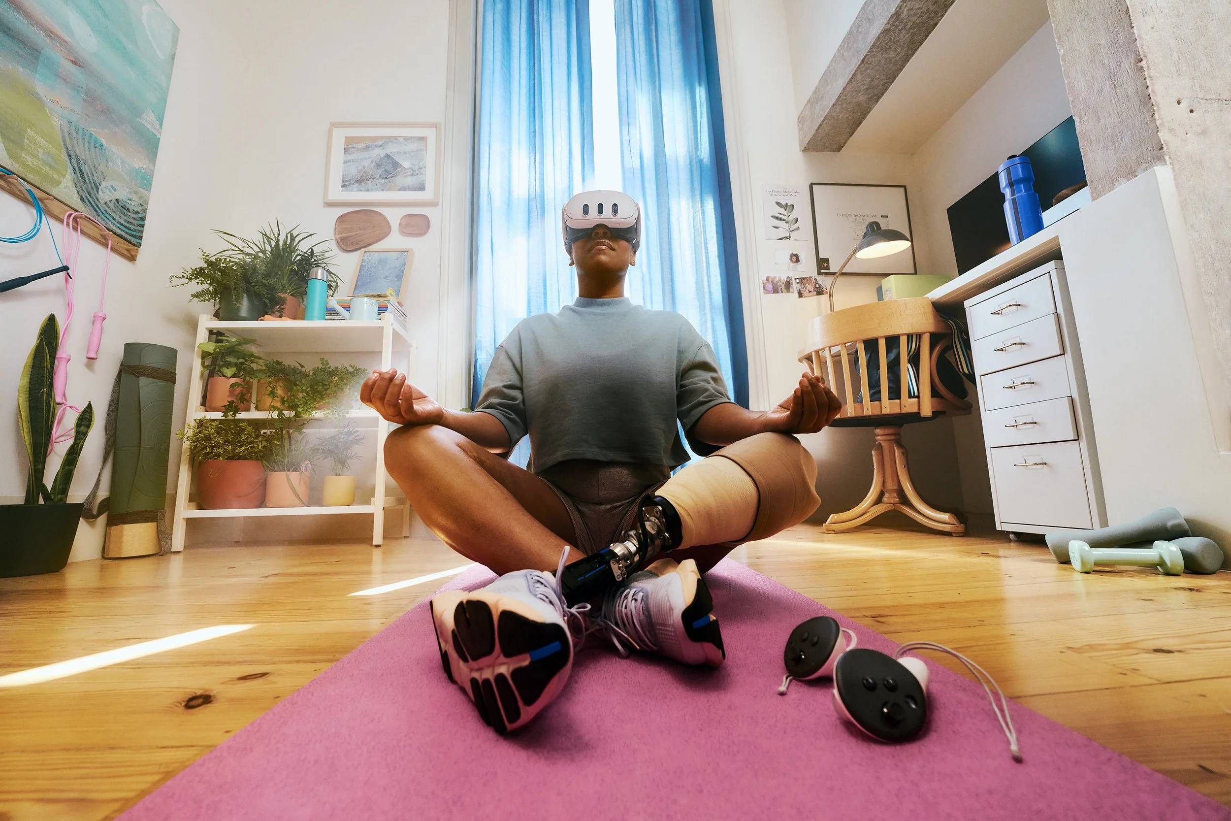 061223_SabertoothCoreAssets_Reality Still_Meditation_24x36_350dpi.jpg