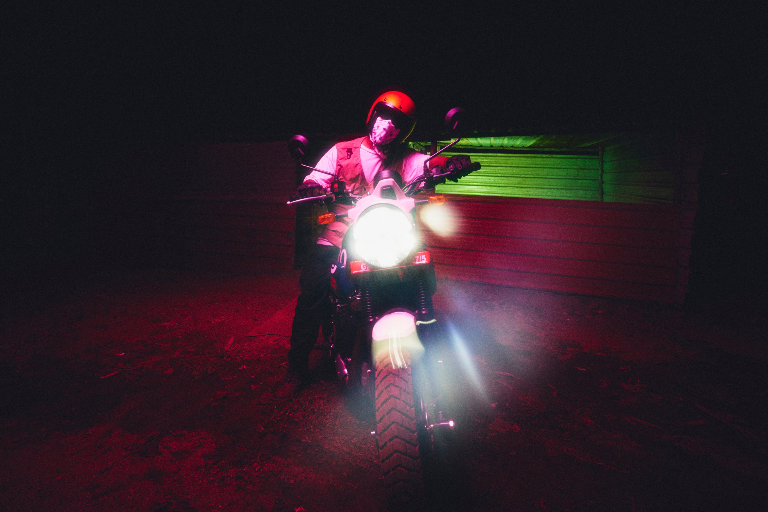 Royal Enfield 24.jpg