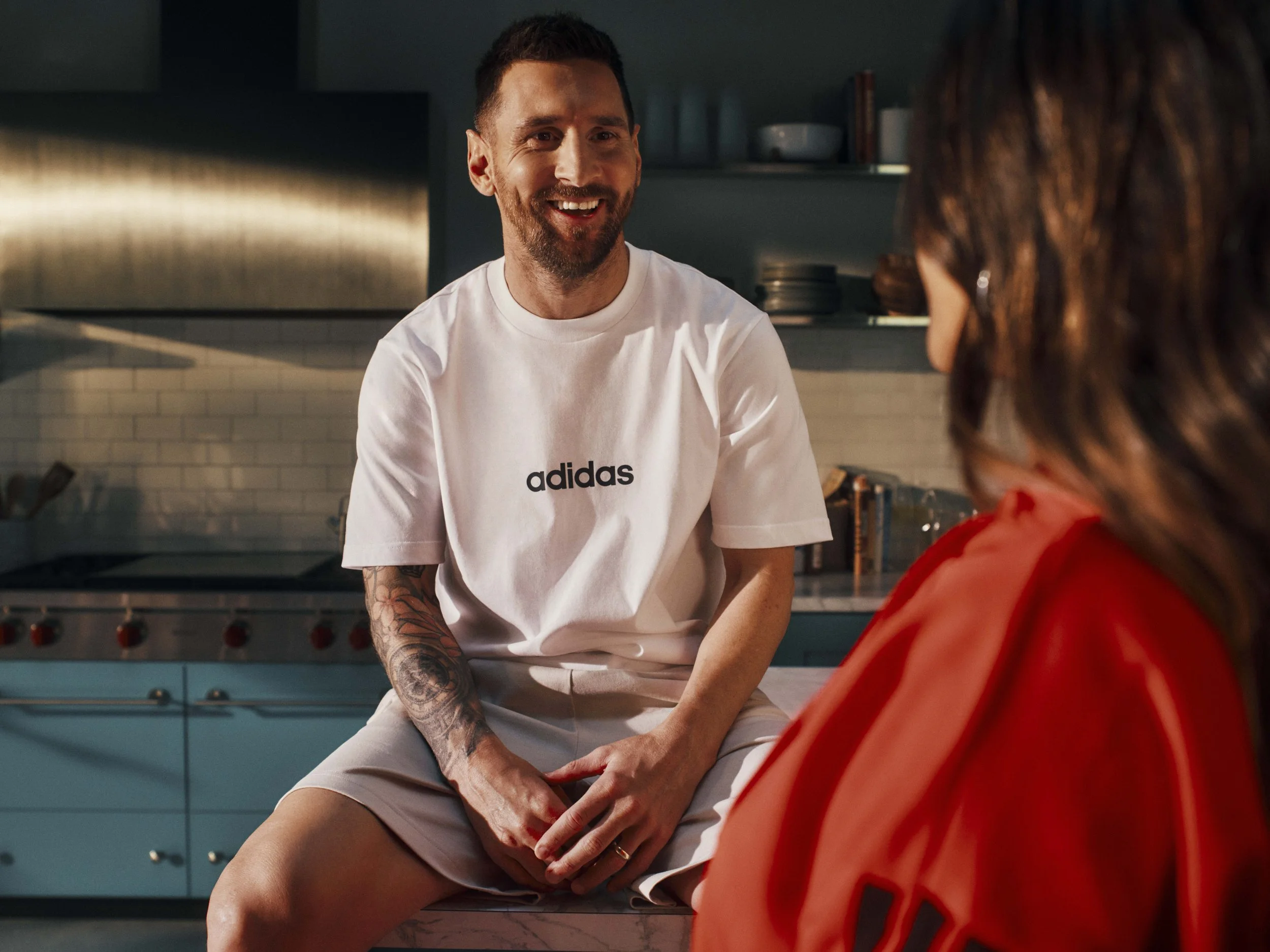 SS25_Essentials_Messi_Reverse Outfit_MainPhase_10M_Landscape_01.jpg