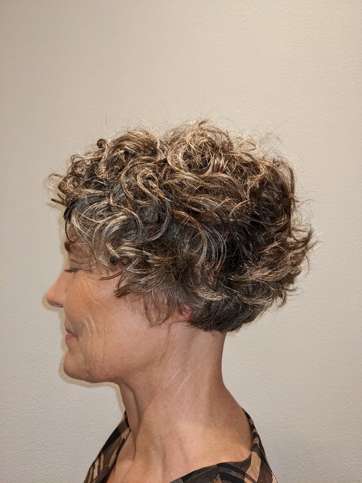 Krøller, side.jpg