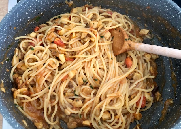 pappardelle al ragú di porcini